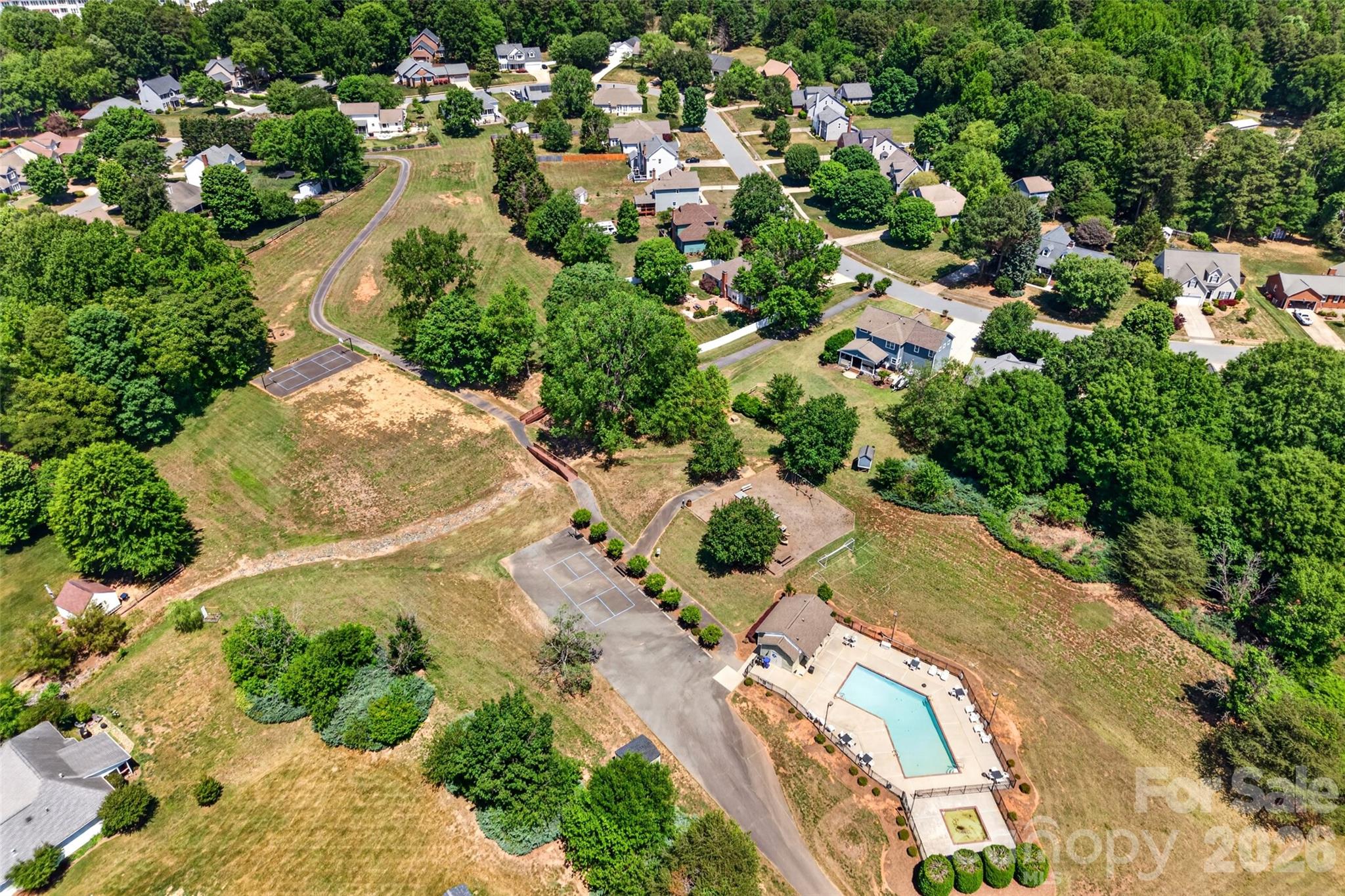 12700 Willow Grove Way — Huntersville
