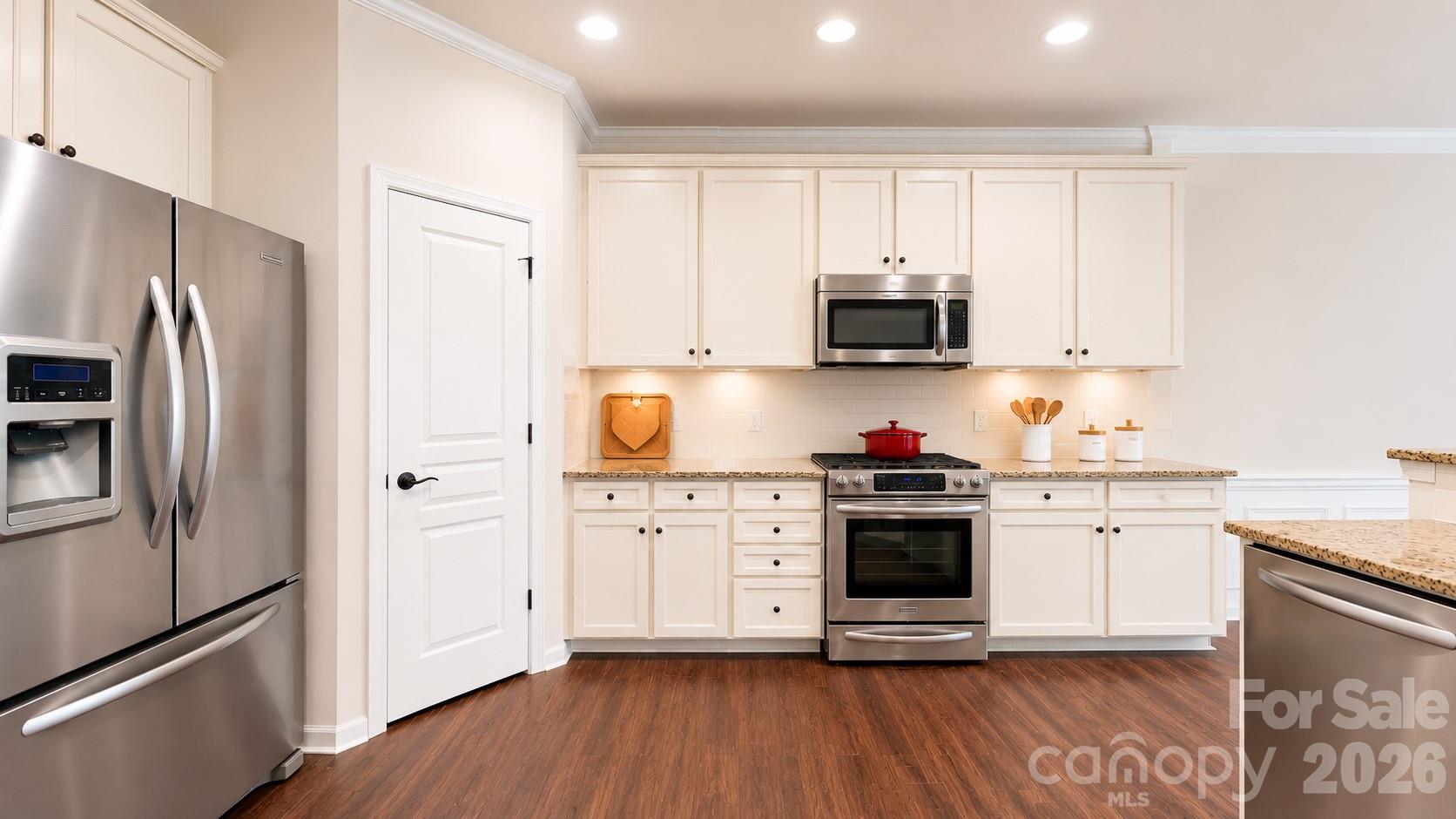 4752 Mount Royal Lane — Charlotte