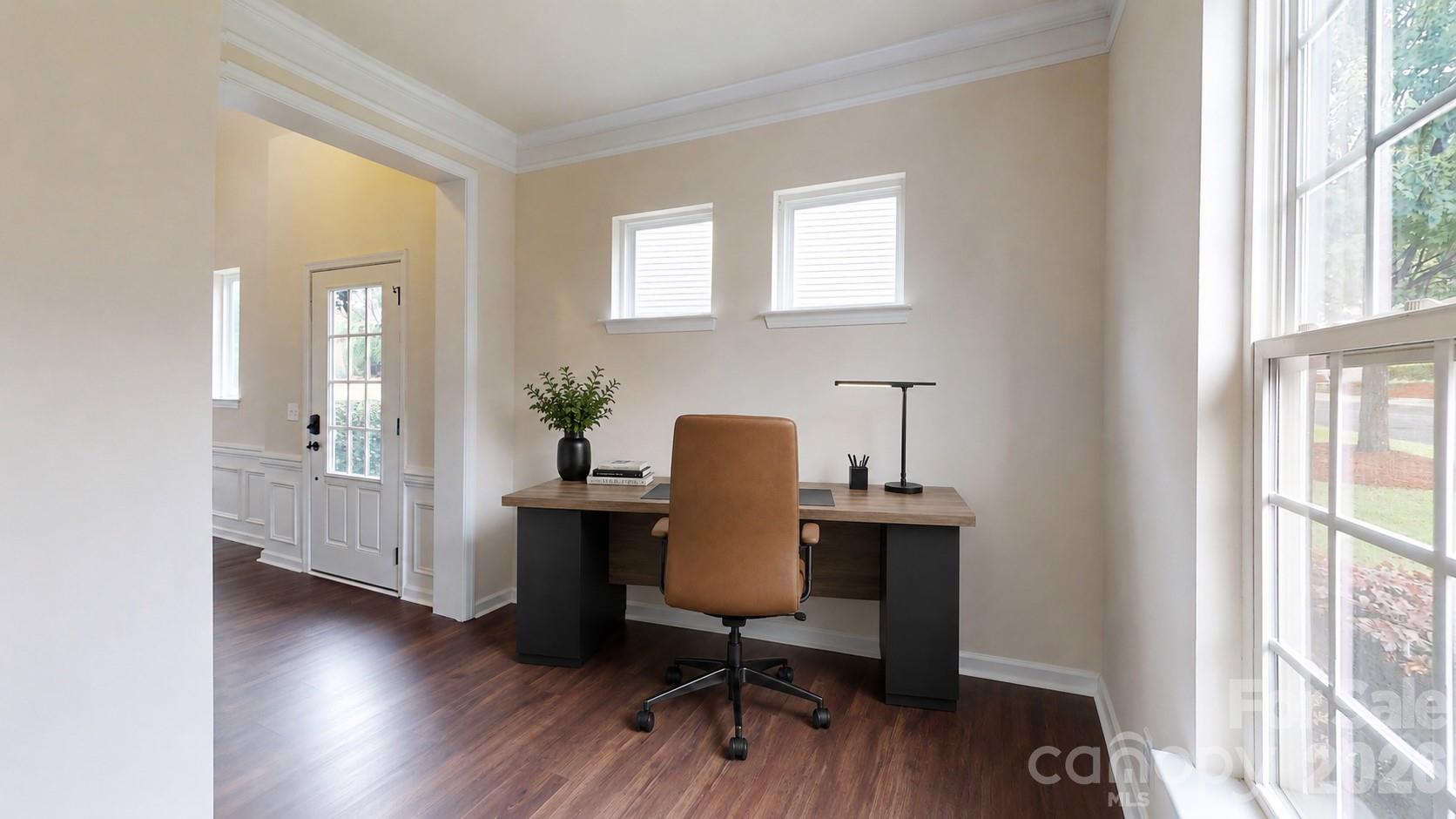4752 Mount Royal Lane — Charlotte