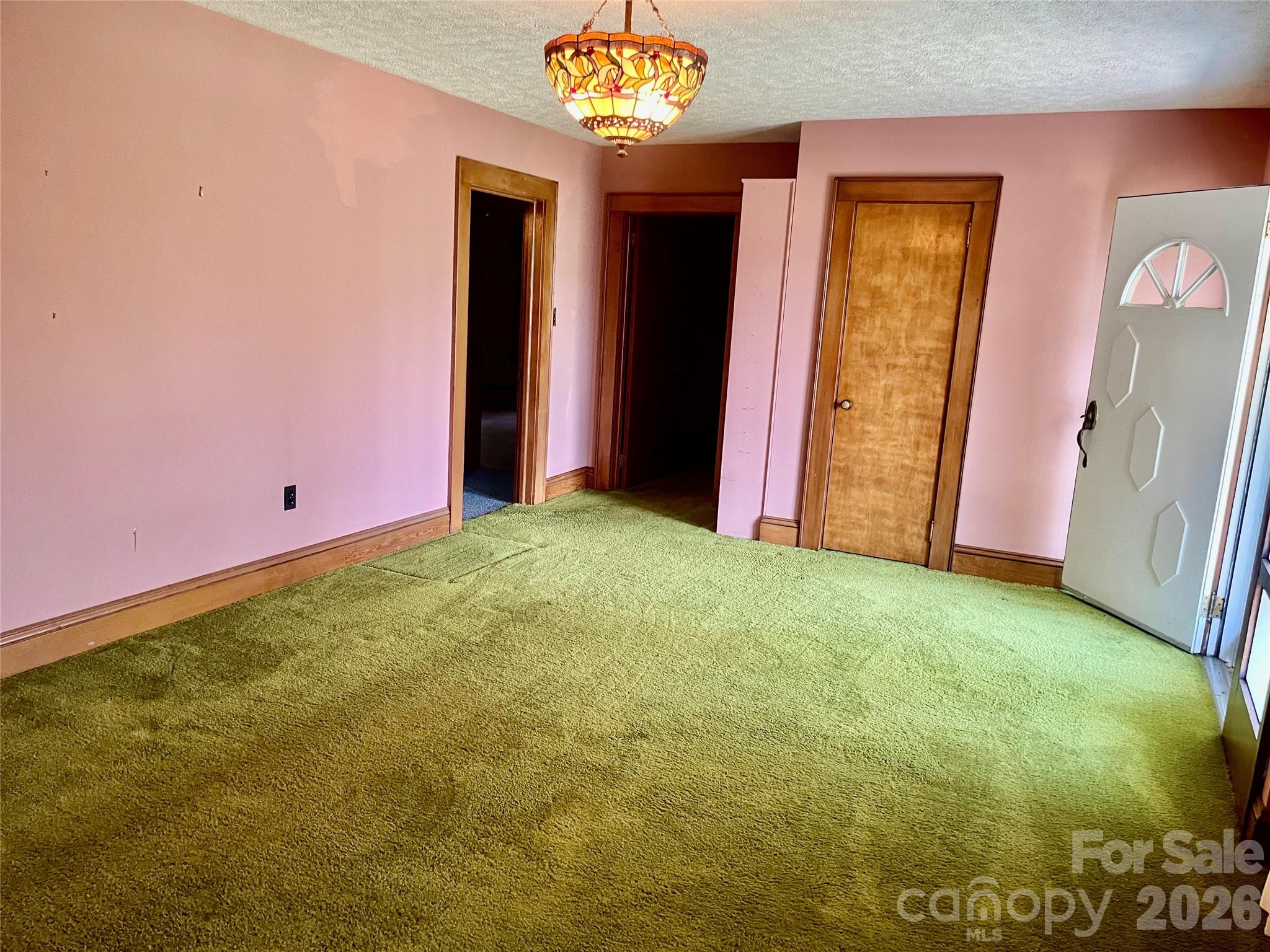 1099 Amherst Road — Morganton