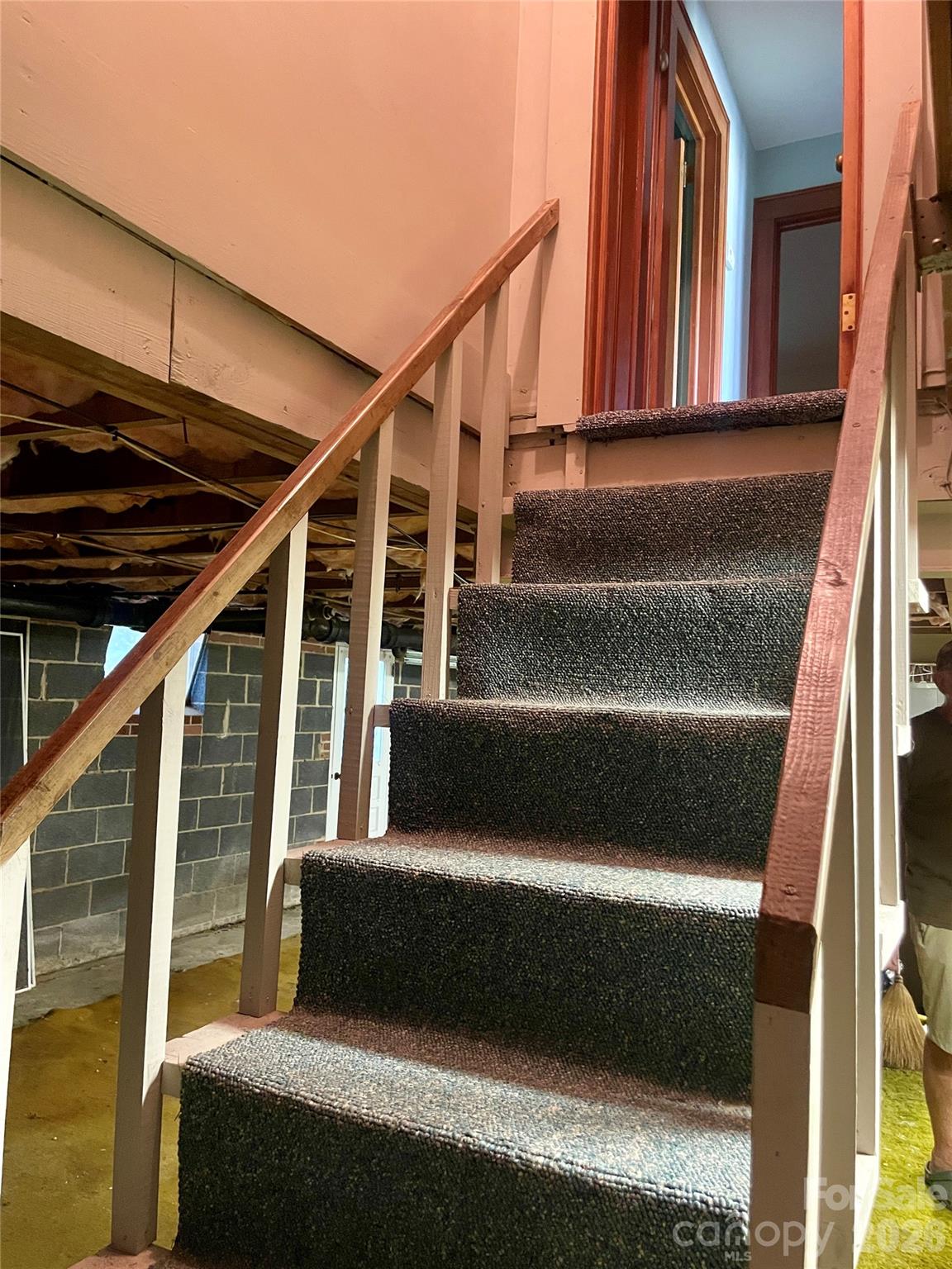1099 Amherst Road — Morganton