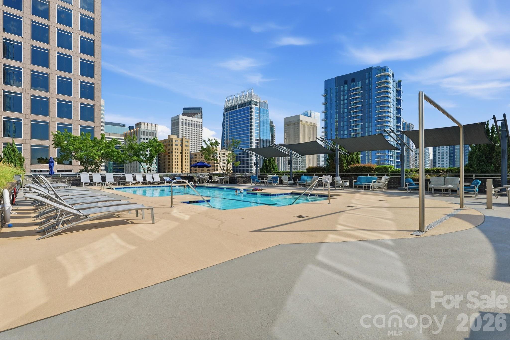 333 W Trade Street #1306 — Charlotte