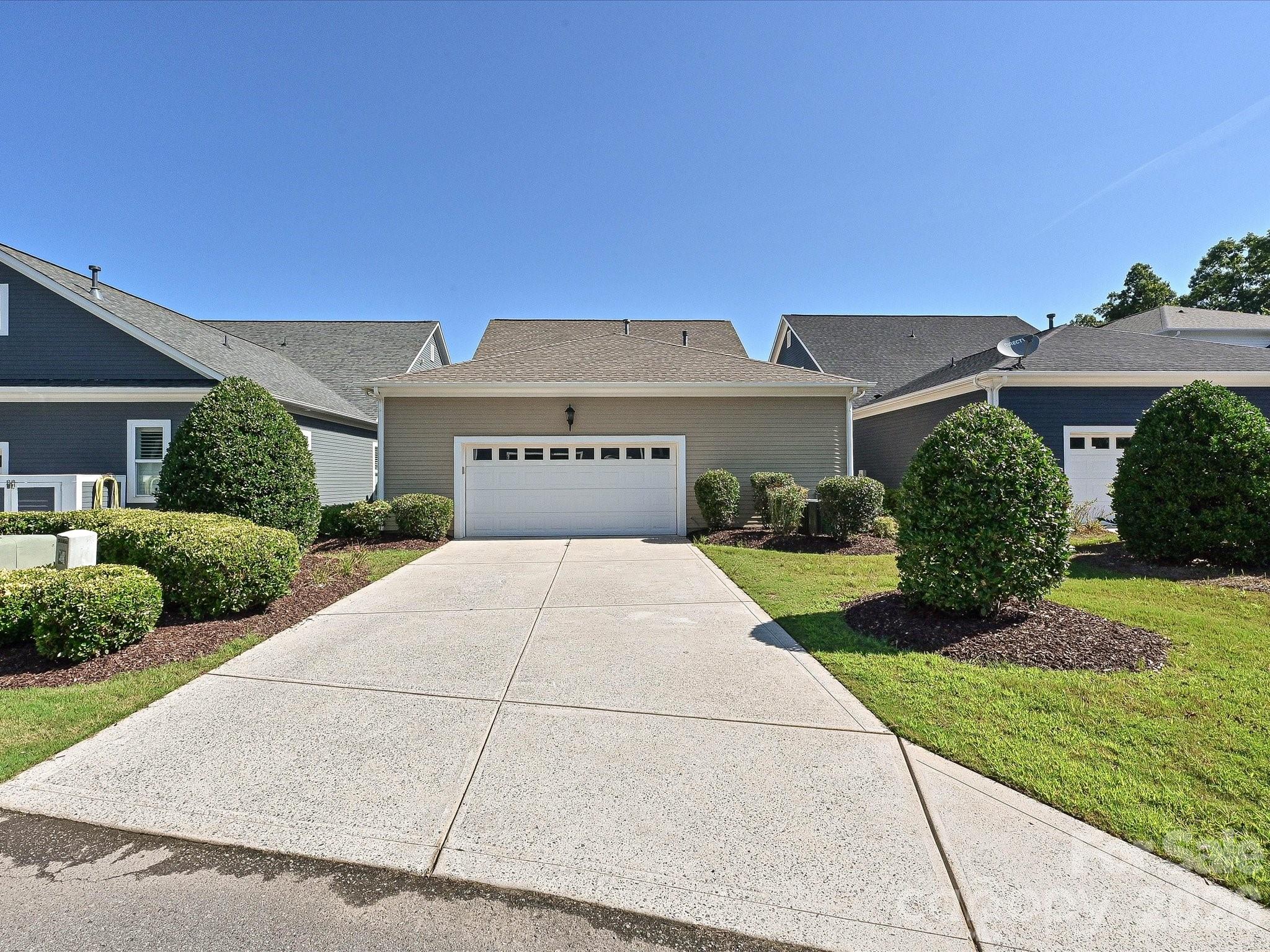 21816 Chapel Way — Cornelius