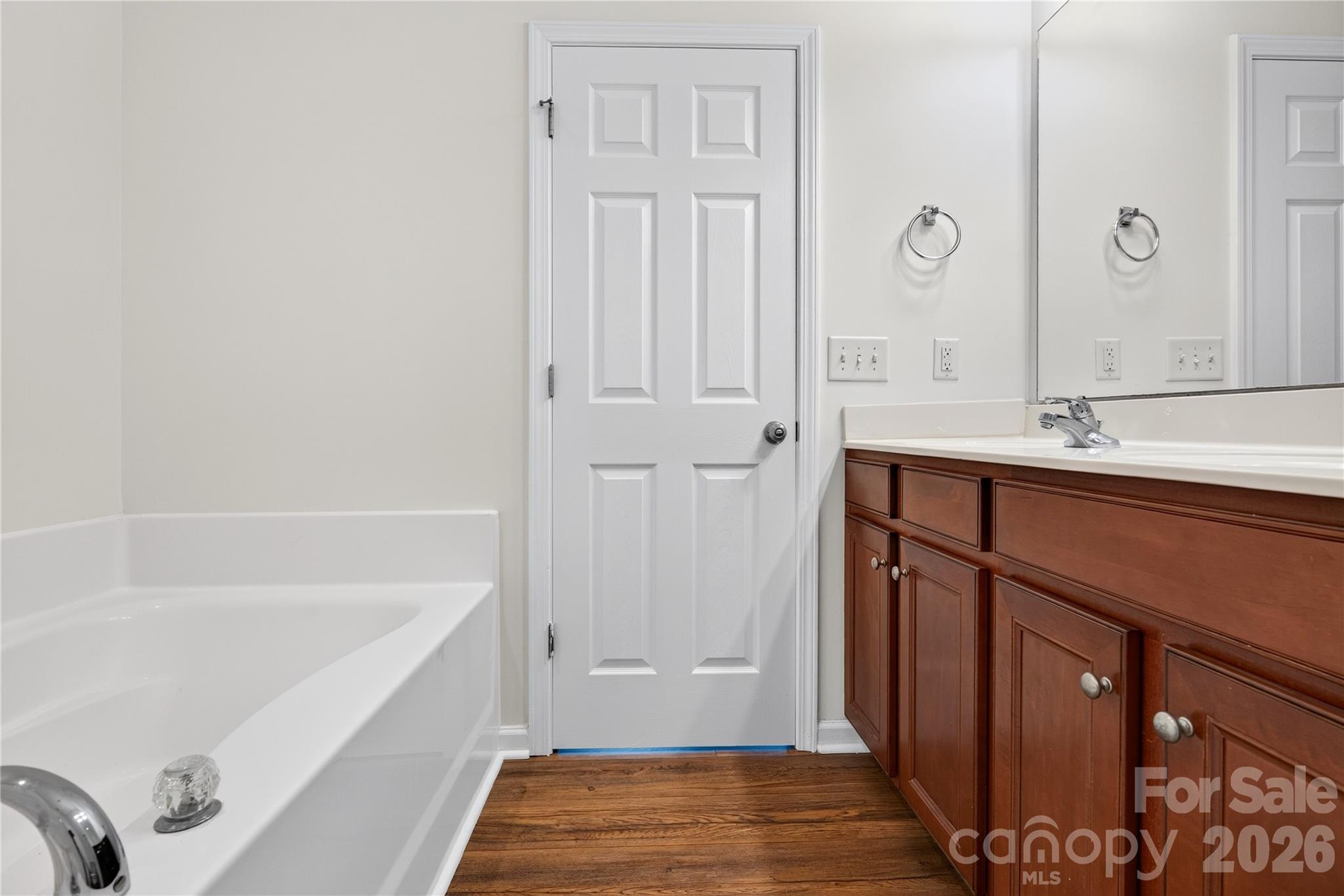 4711 Craigmoss Lane — Charlotte