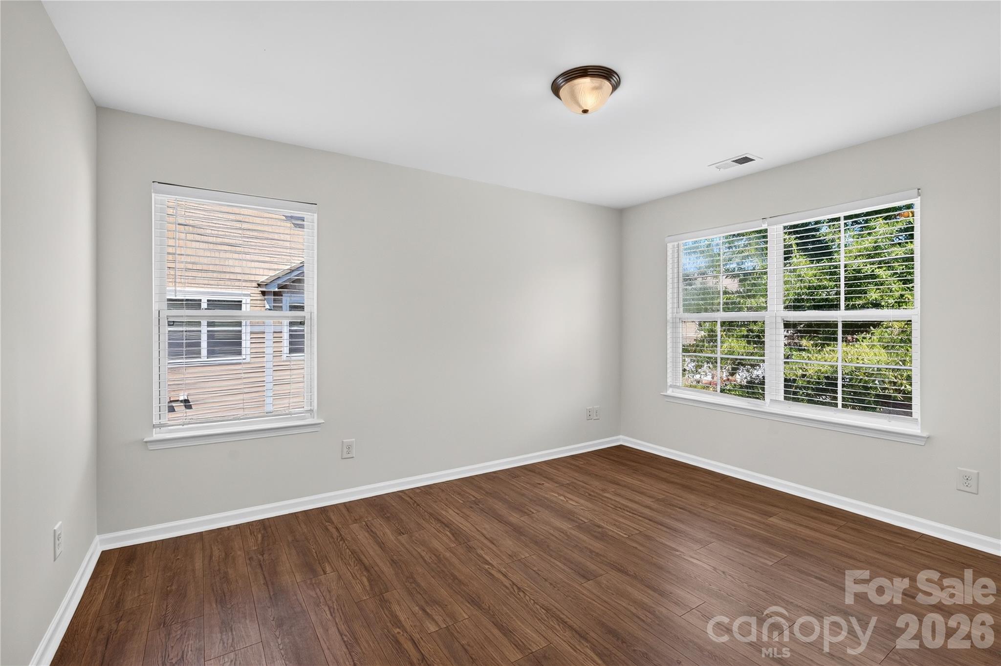 4711 Craigmoss Lane — Charlotte