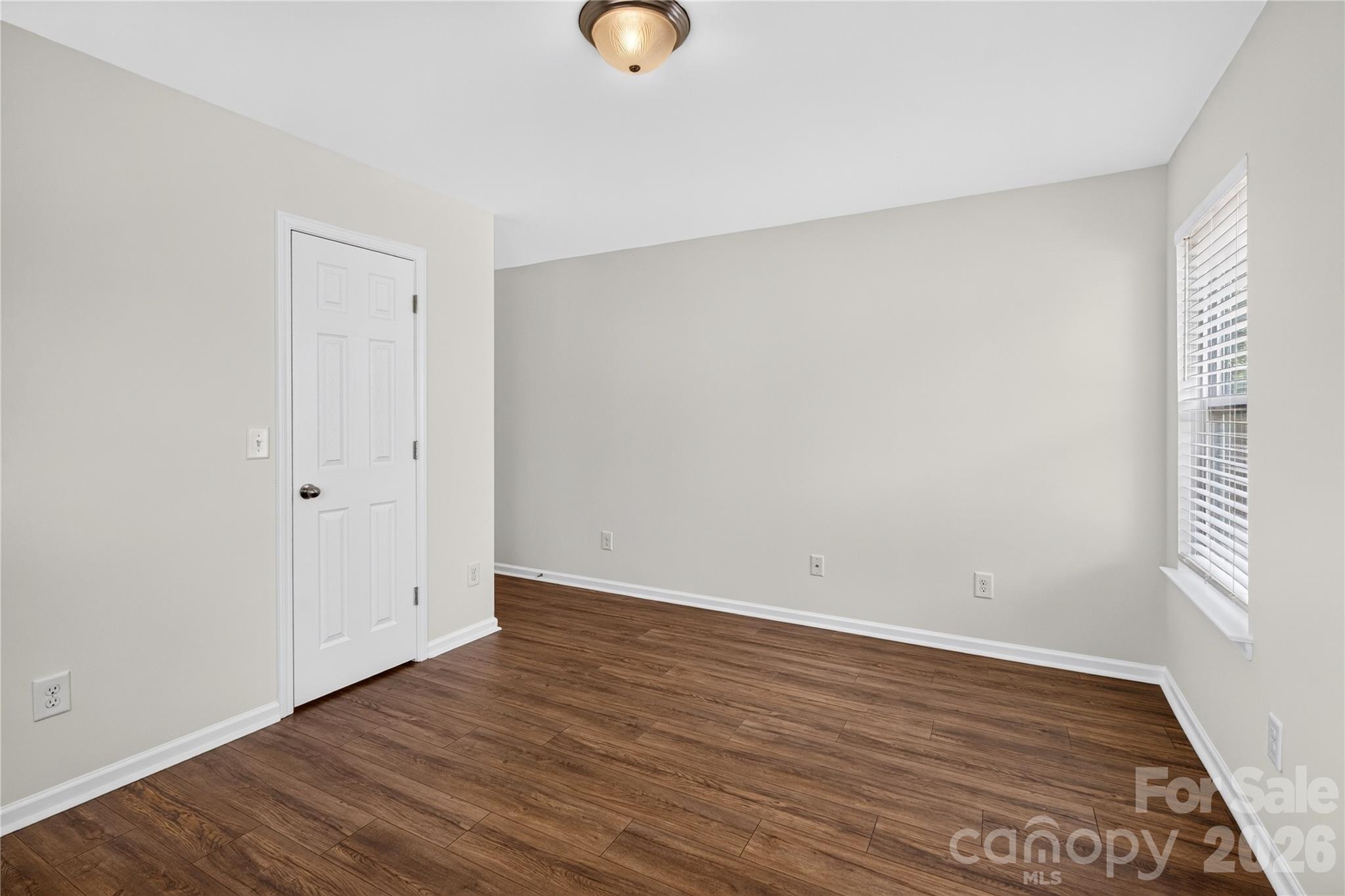 4711 Craigmoss Lane — Charlotte