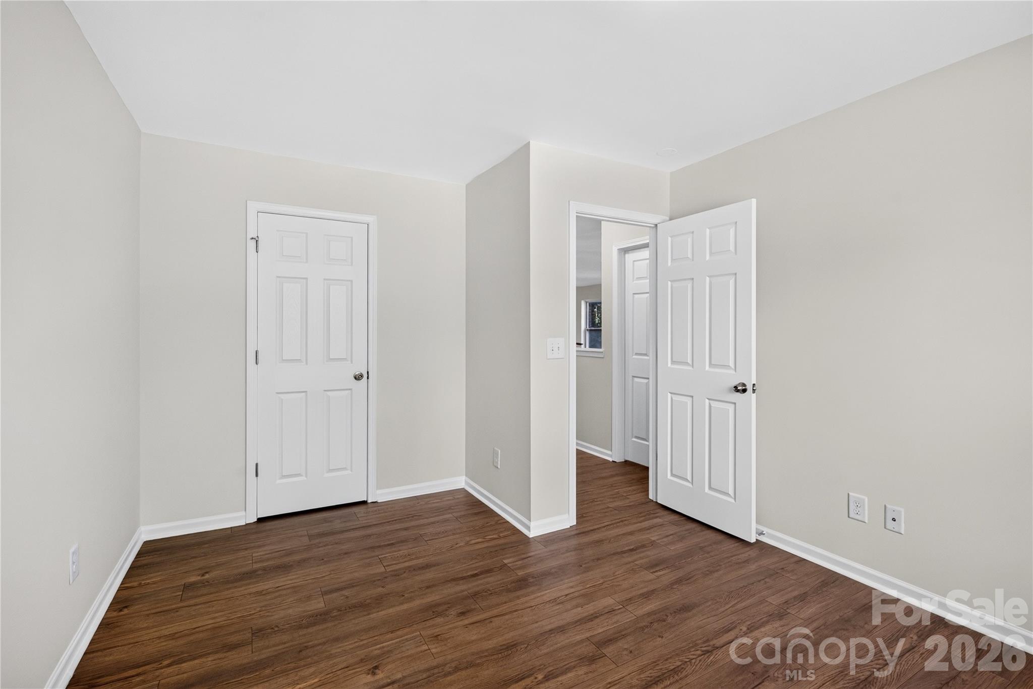 4711 Craigmoss Lane — Charlotte