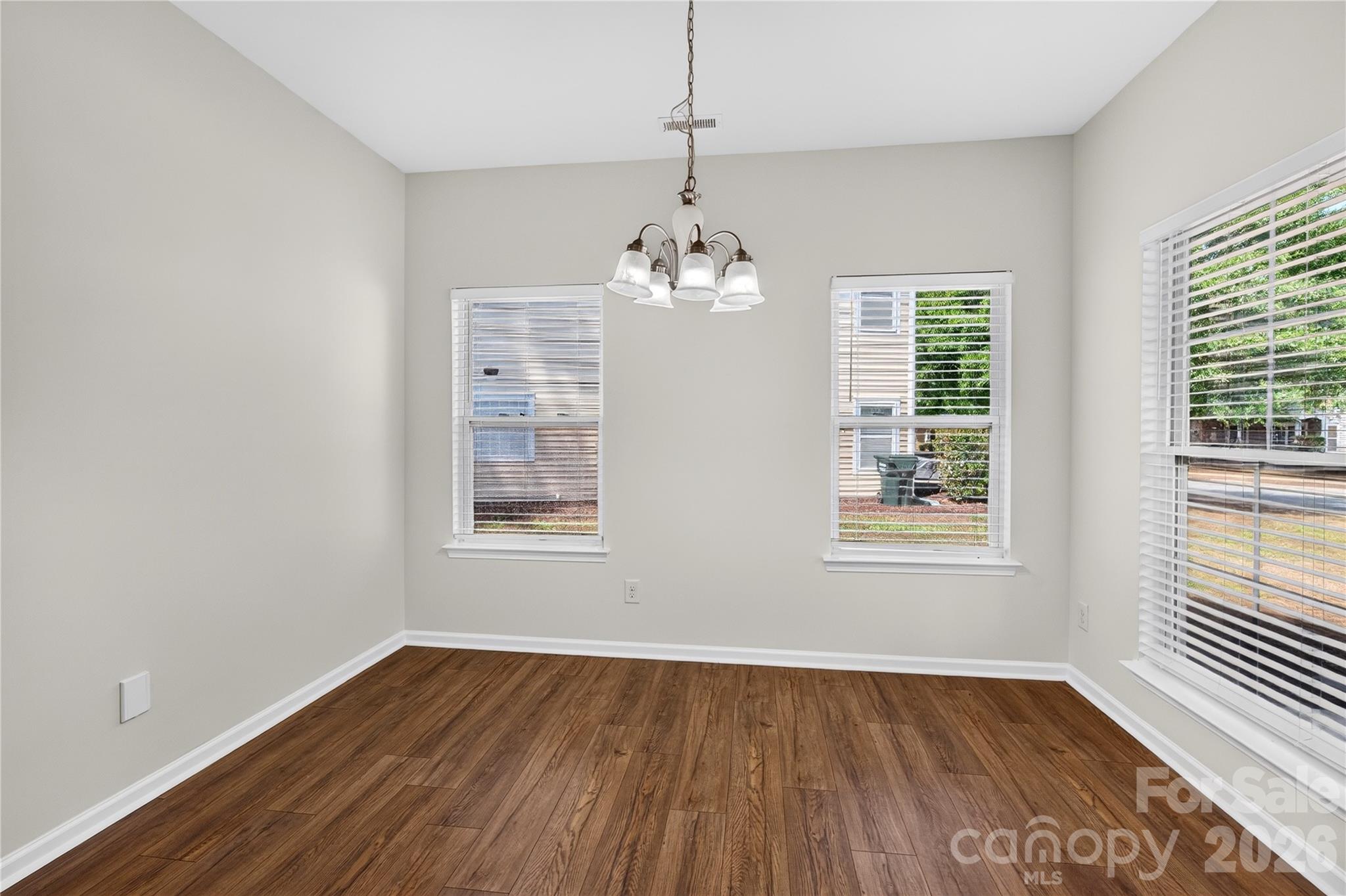4711 Craigmoss Lane — Charlotte