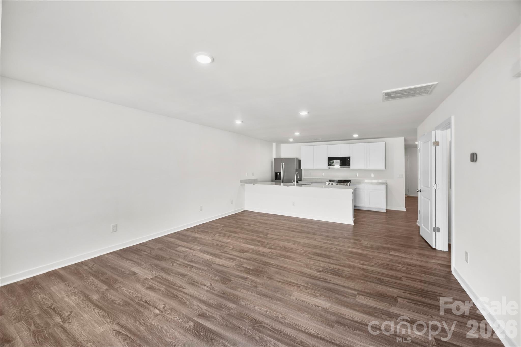 304B S Main Street S #LOT B — Grover