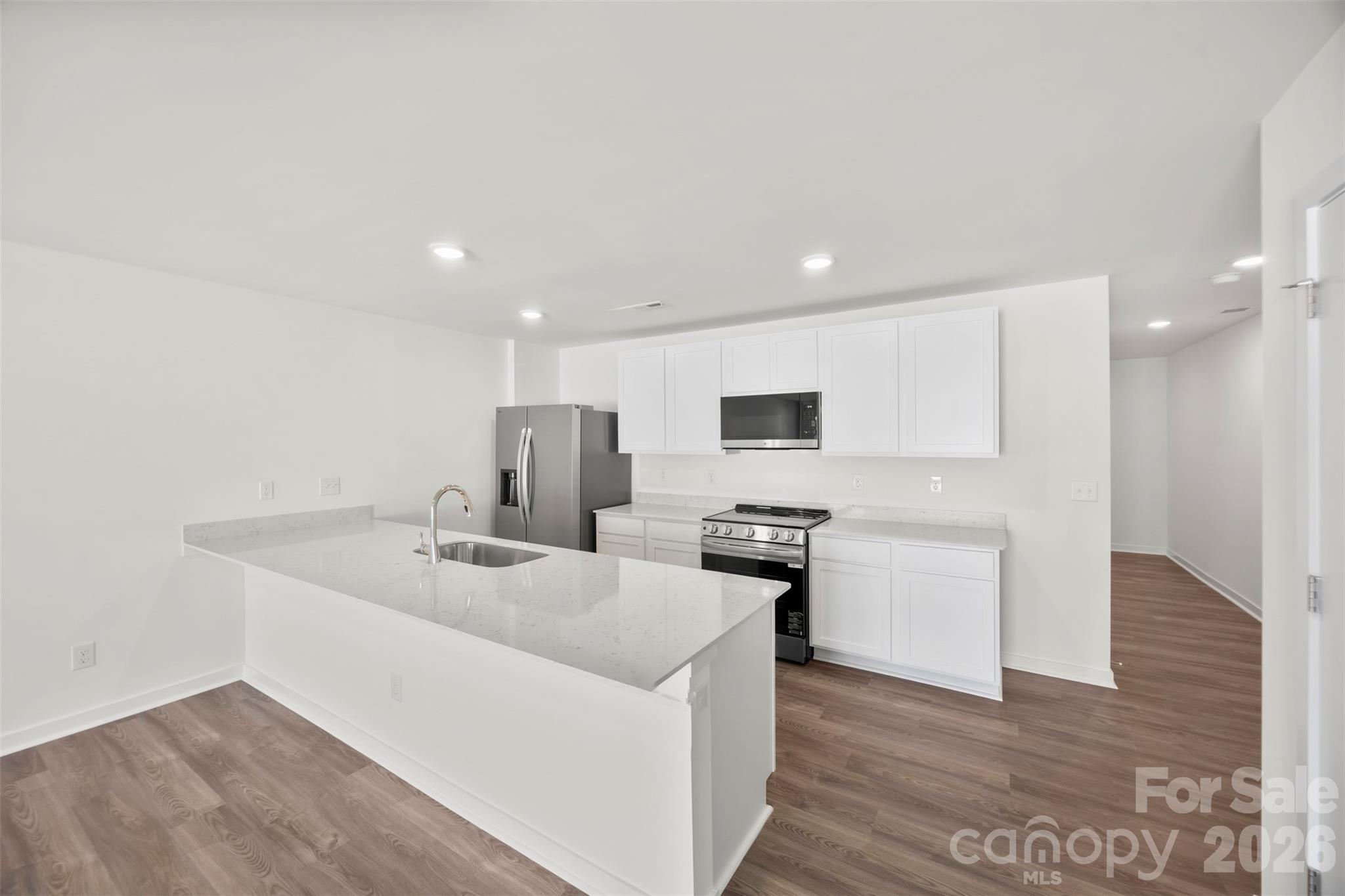 304B S Main Street S #LOT B — Grover