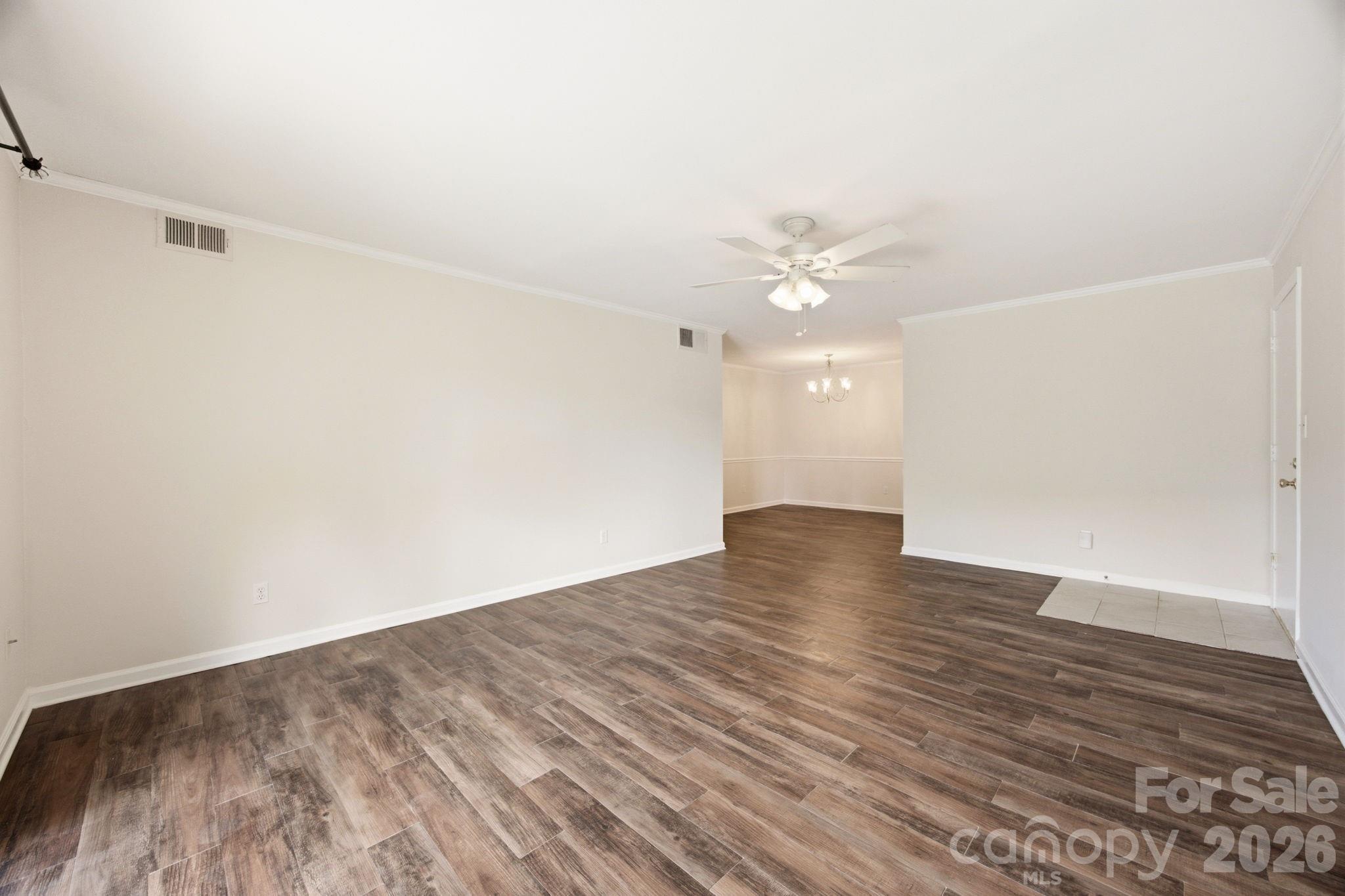 4735 Hedgemore Drive — Charlotte
