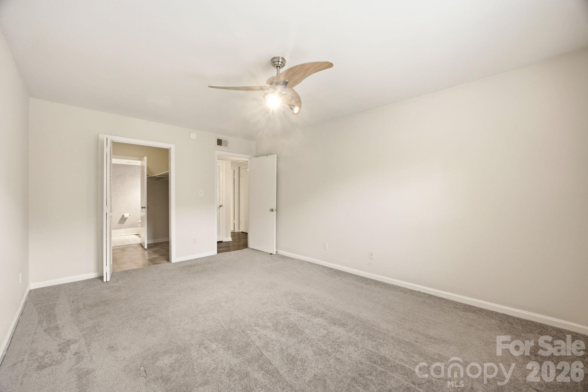 4735 Hedgemore Drive — Charlotte