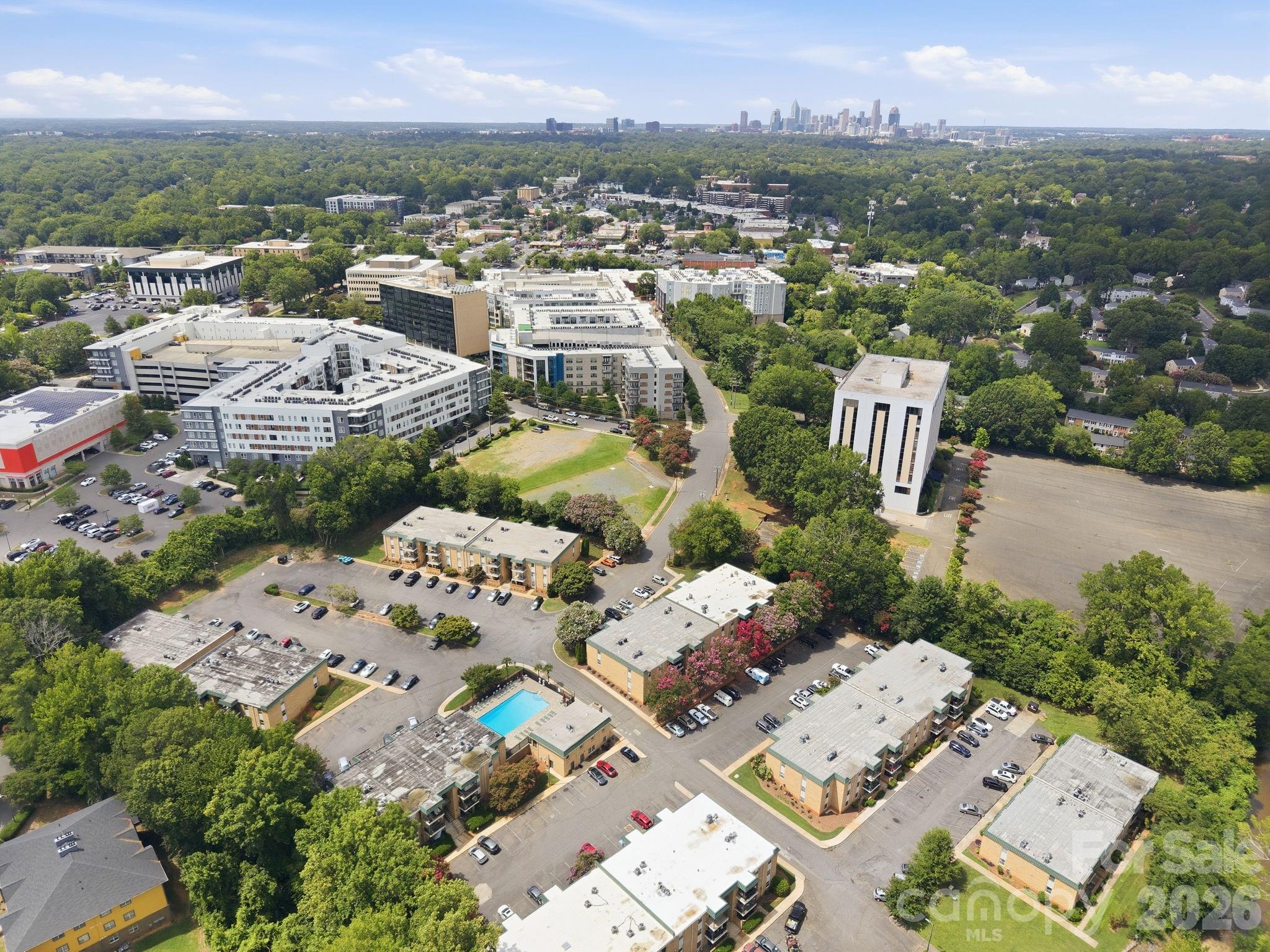4735 Hedgemore Drive — Charlotte