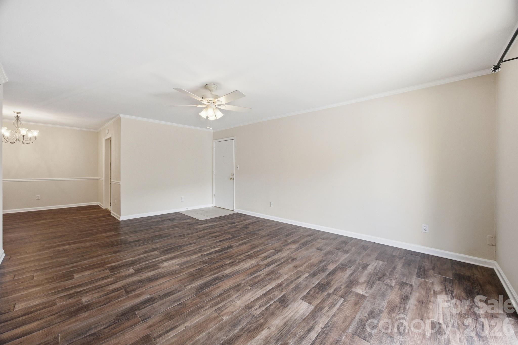 4735 Hedgemore Drive — Charlotte