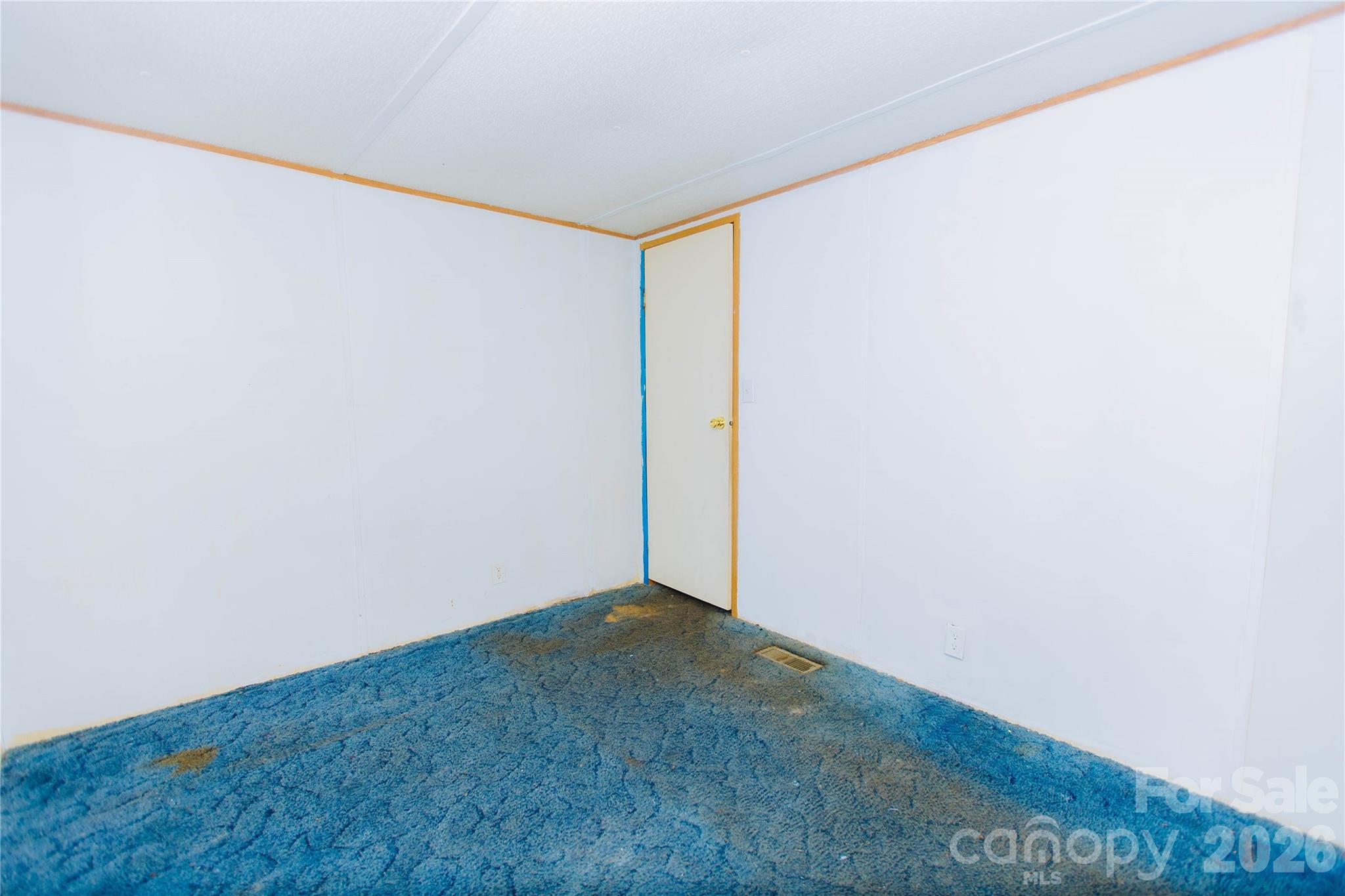 1341 Freedom Lane #23 — Newton