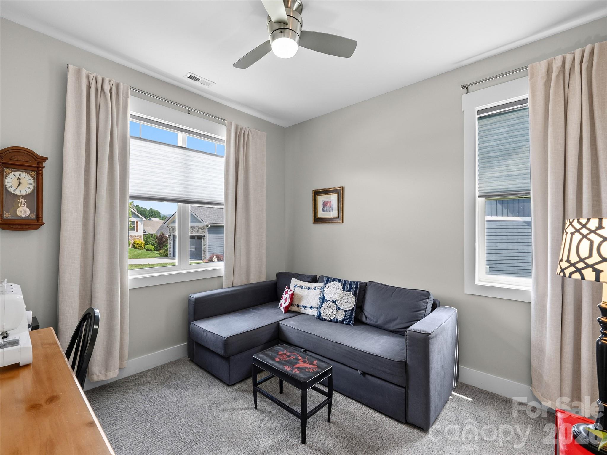76 S Anvil Avenue — Hendersonville