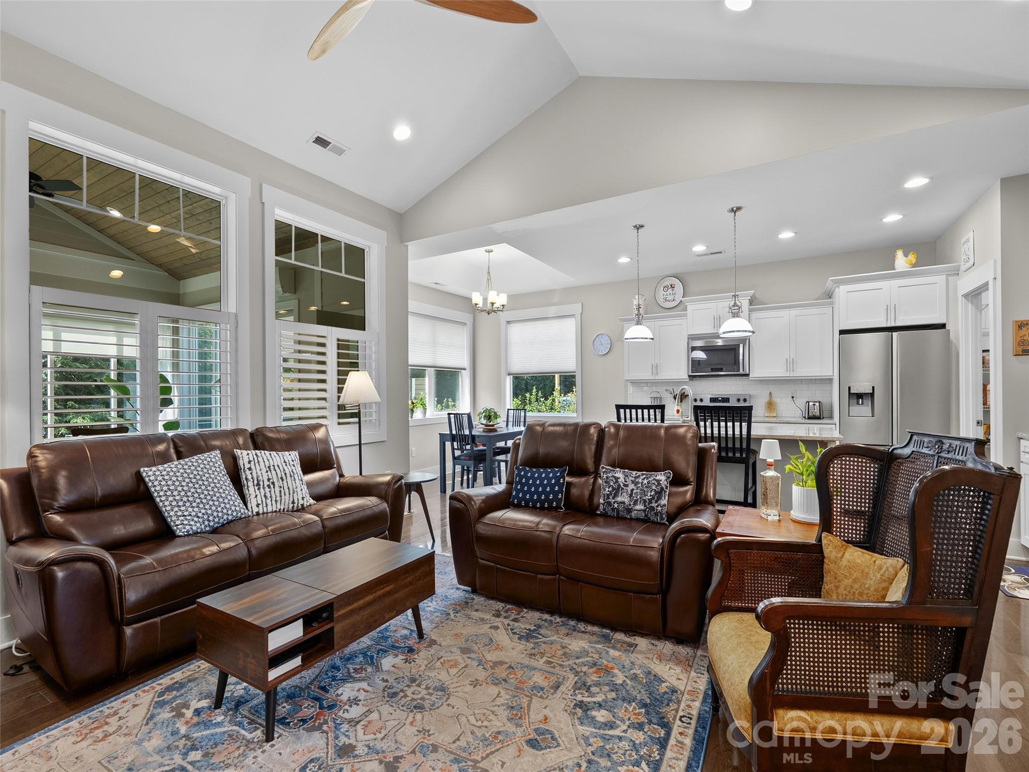 76 S Anvil Avenue — Hendersonville