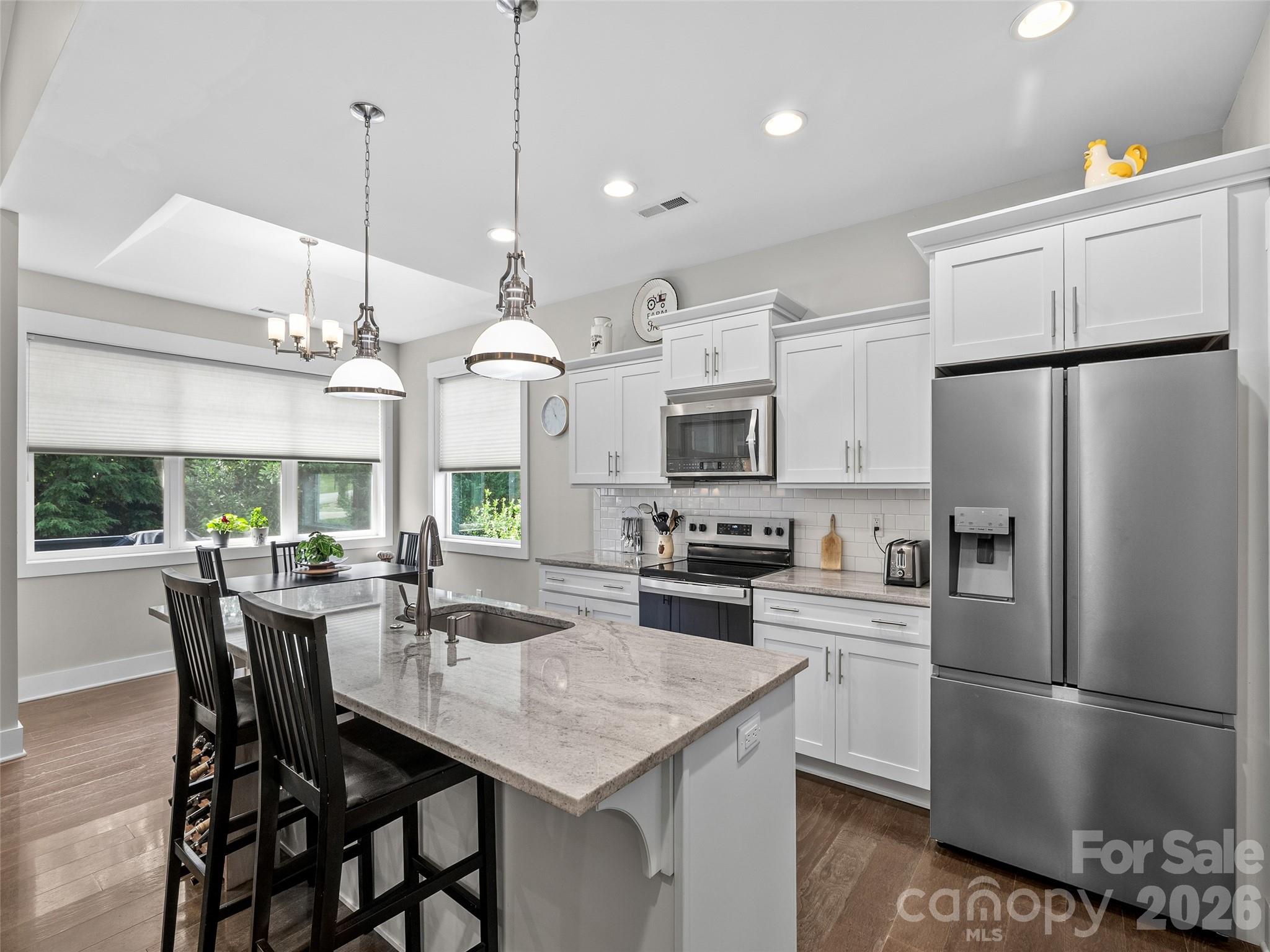 76 S Anvil Avenue — Hendersonville