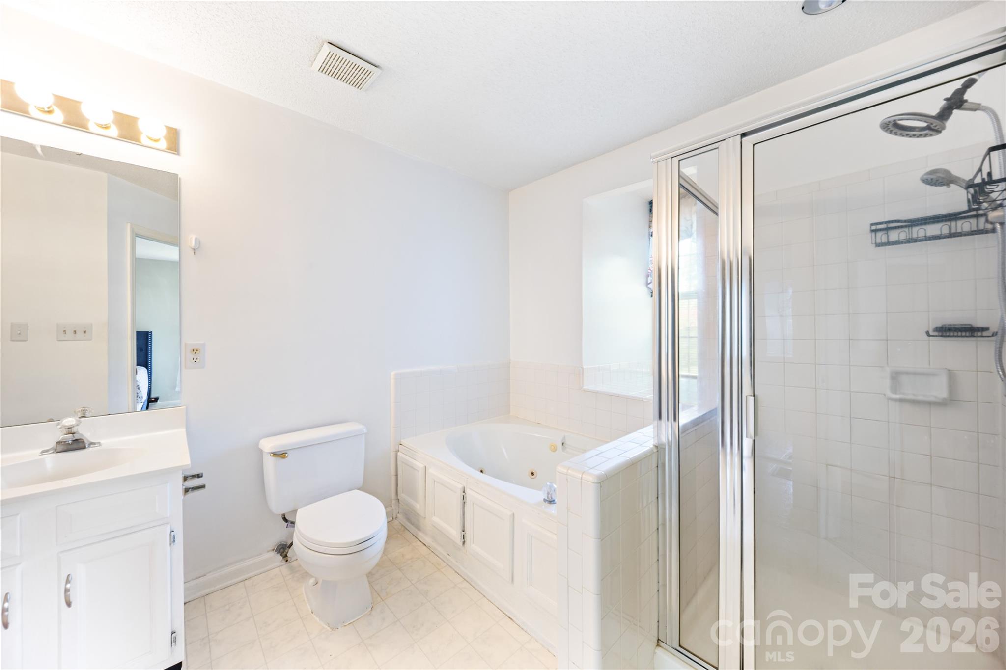 13000 Greycrest Drive — Charlotte