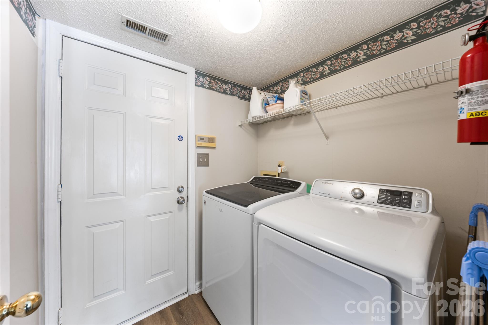 13000 Greycrest Drive — Charlotte
