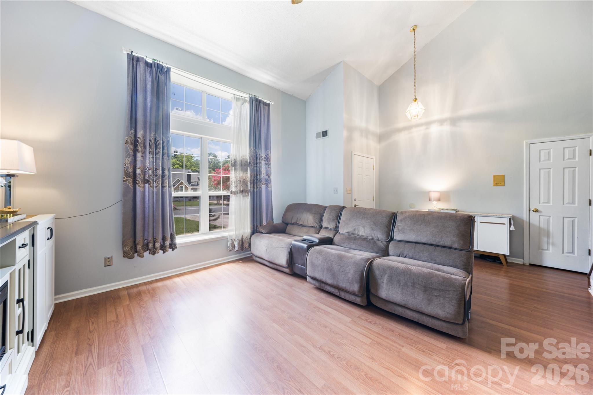 13000 Greycrest Drive — Charlotte