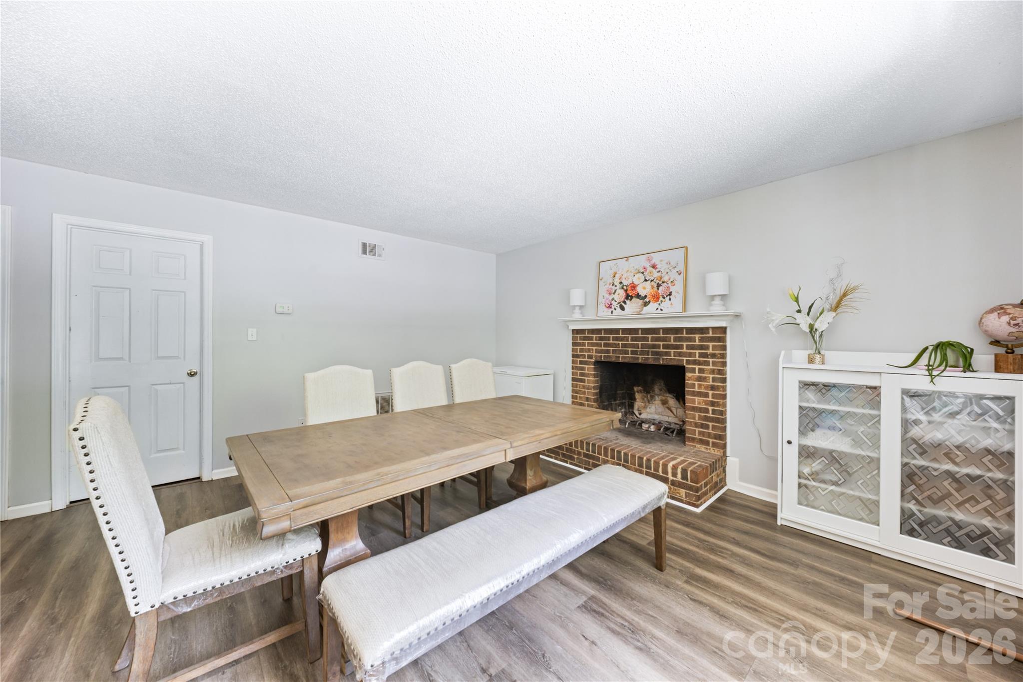 13000 Greycrest Drive — Charlotte