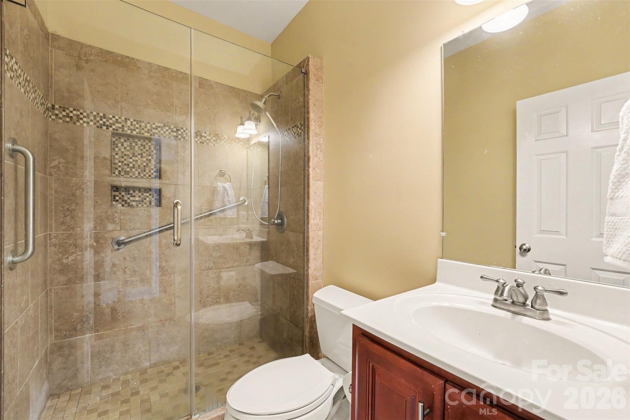 3563 Wandering Lane NE #33 — Hickory