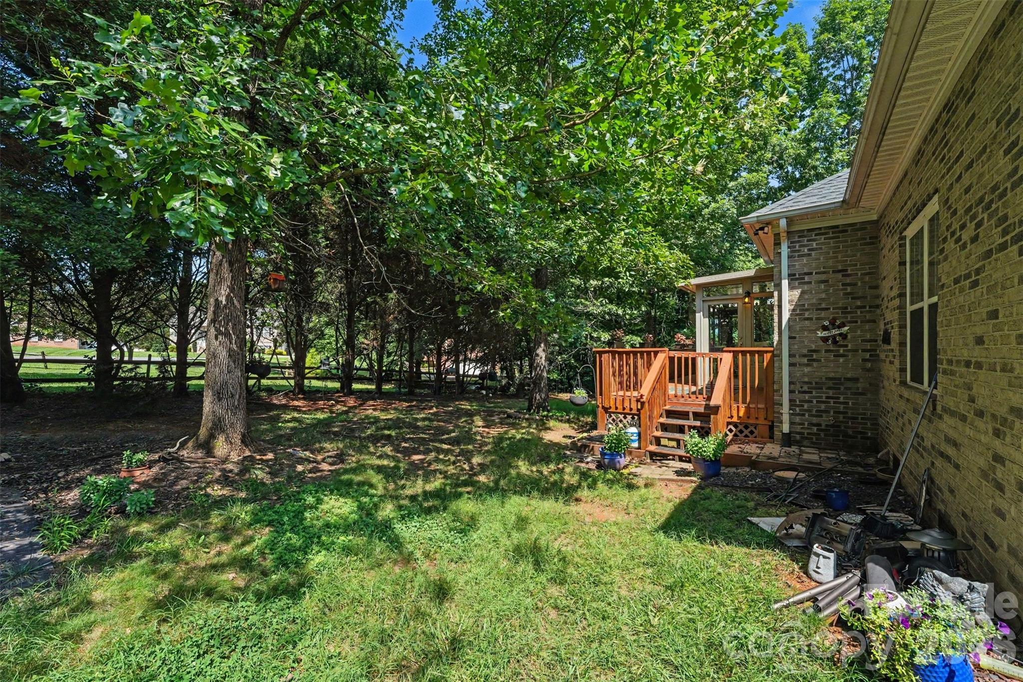 3563 Wandering Lane NE #33 — Hickory