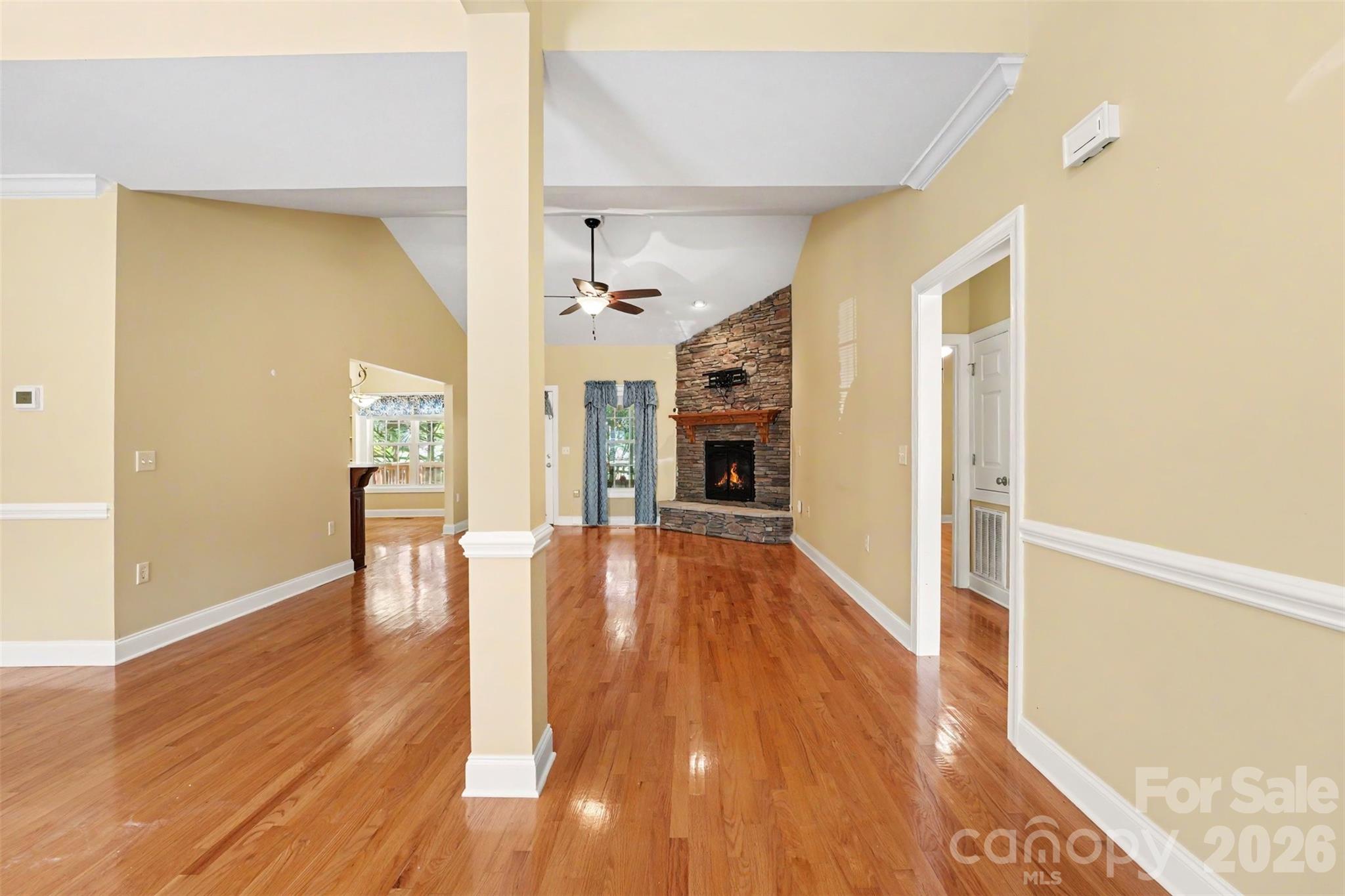 3563 Wandering Lane NE #33 — Hickory