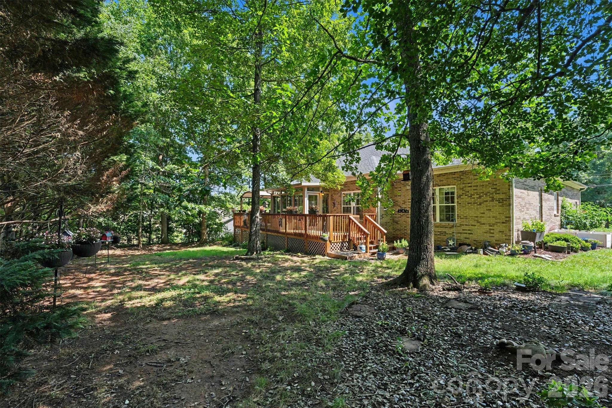 3563 Wandering Lane NE #33 — Hickory