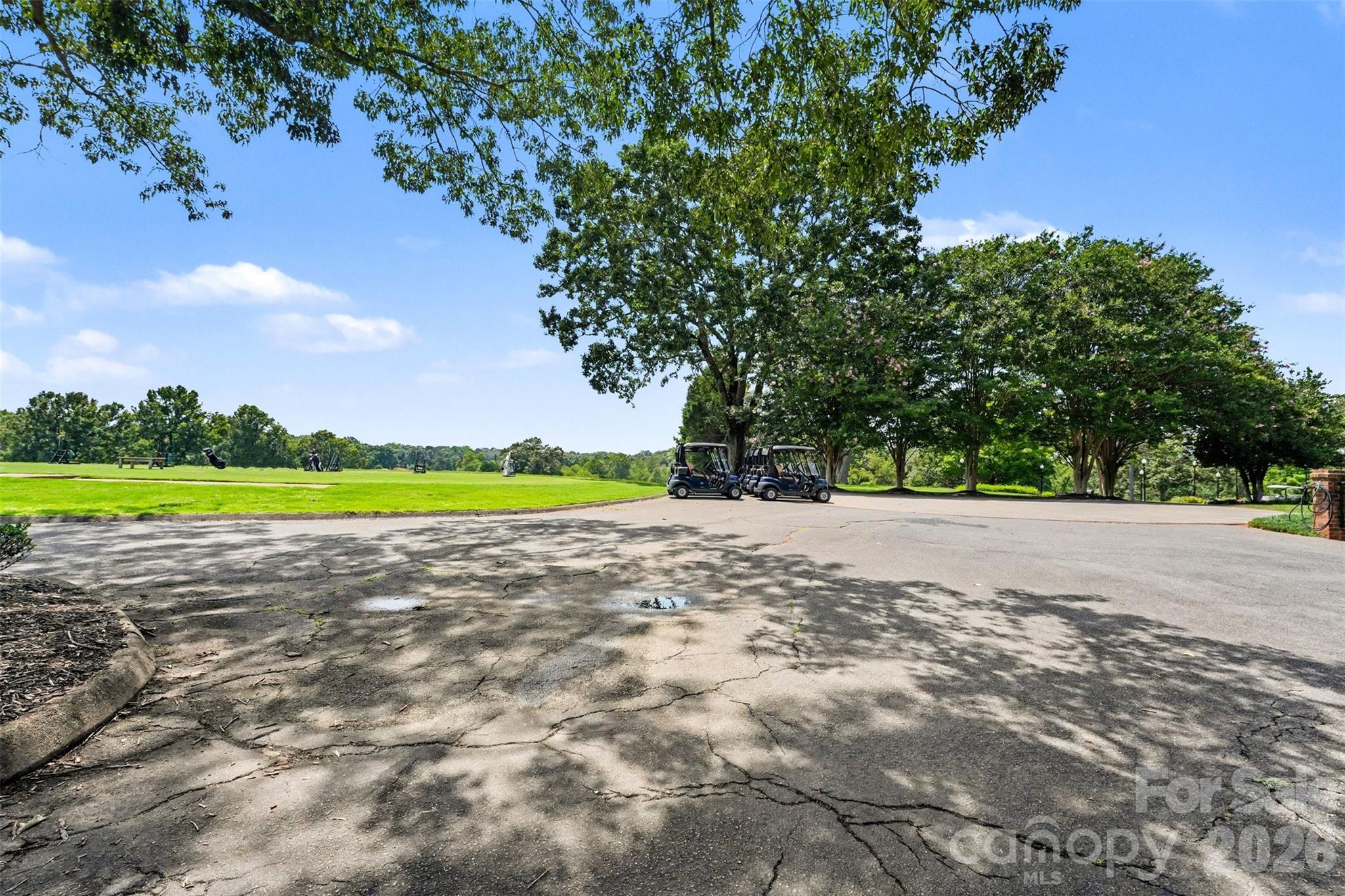 3563 Wandering Lane NE #33 — Hickory