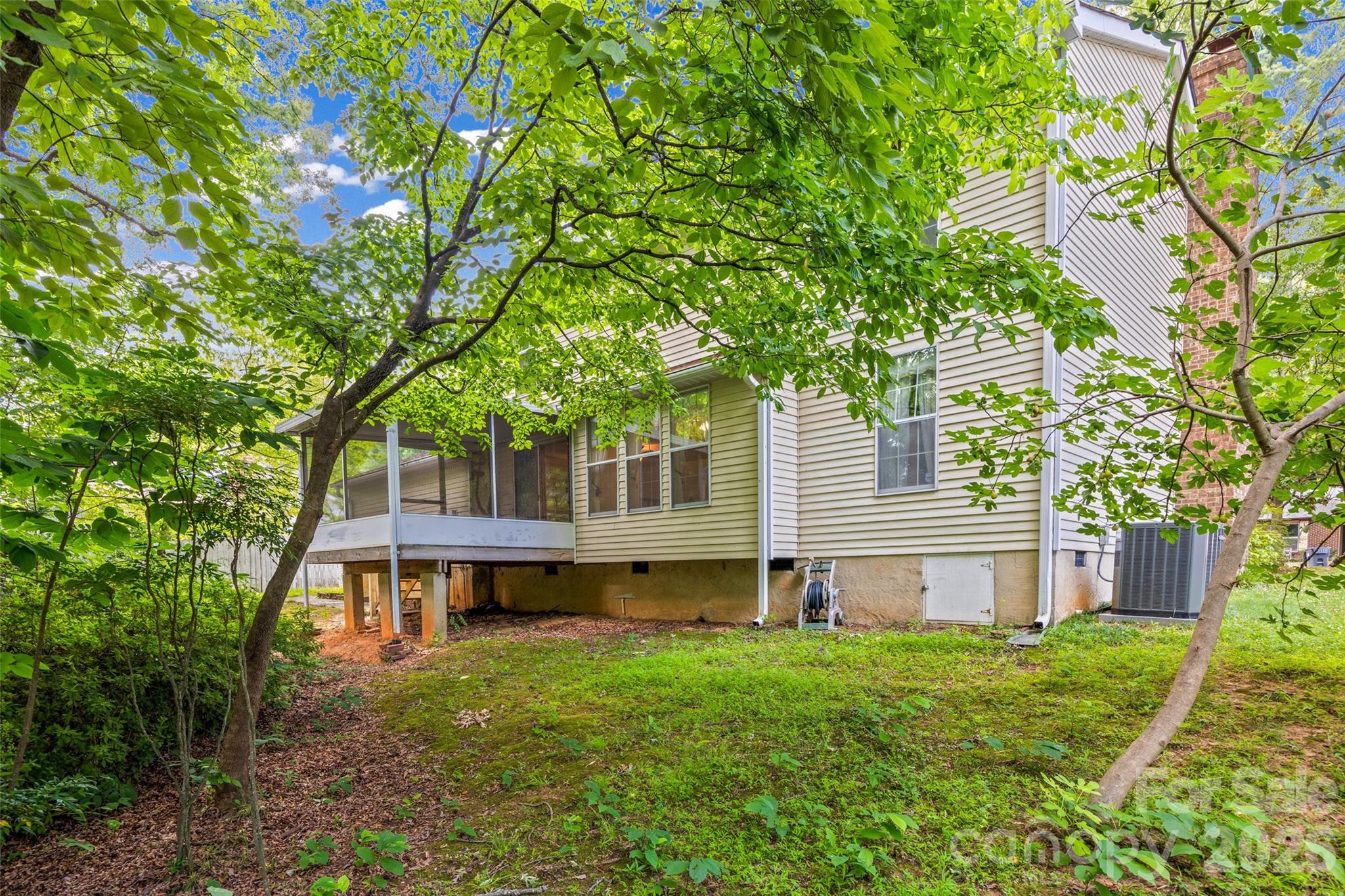 6632 Wagon Oak Road — Charlotte