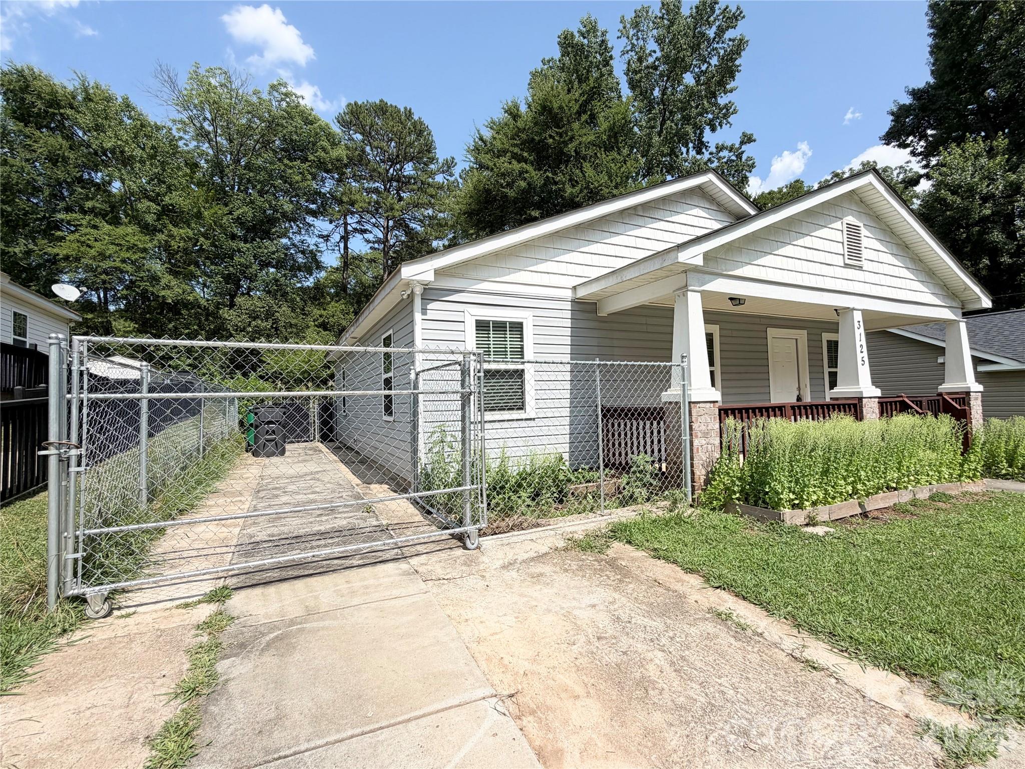 3125 Amay James Avenue — Charlotte