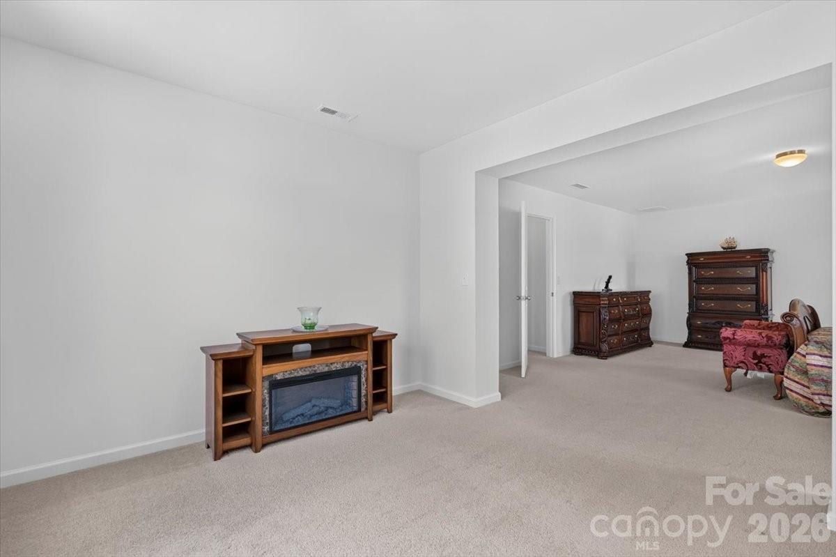 178 Fesperman Circle — Troutman