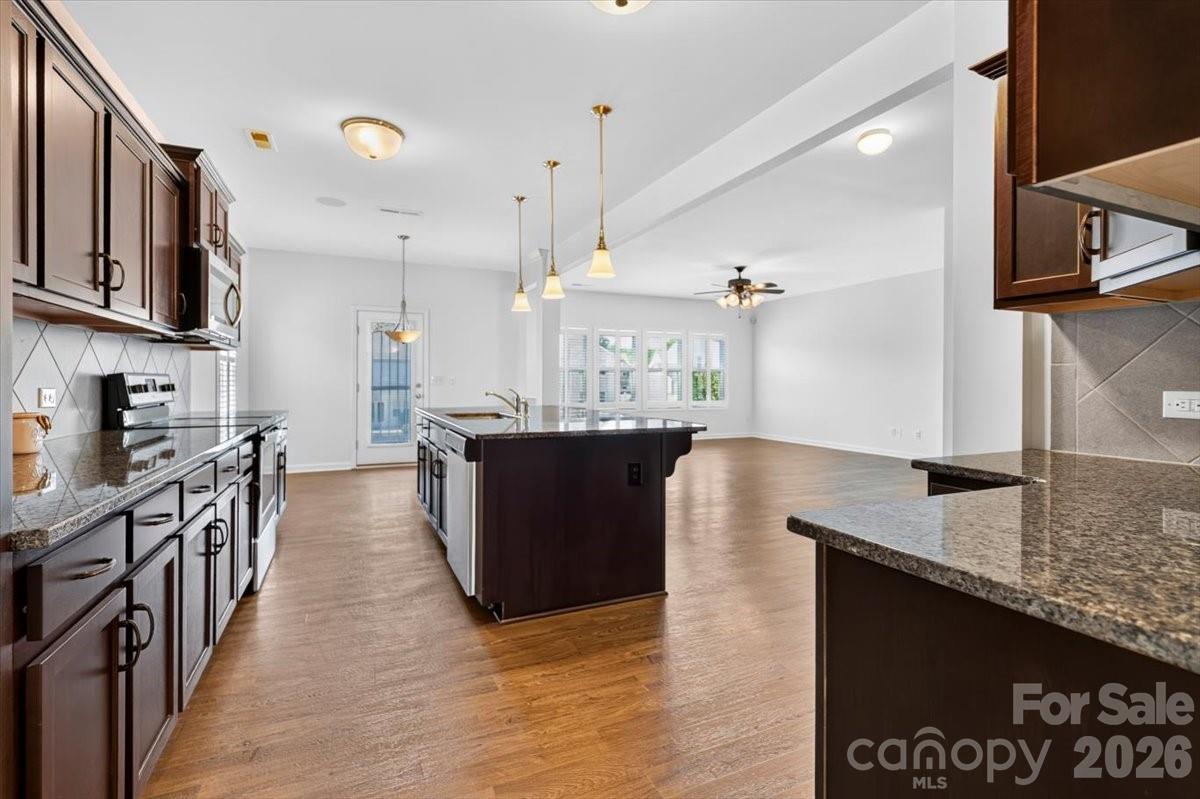 178 Fesperman Circle — Troutman