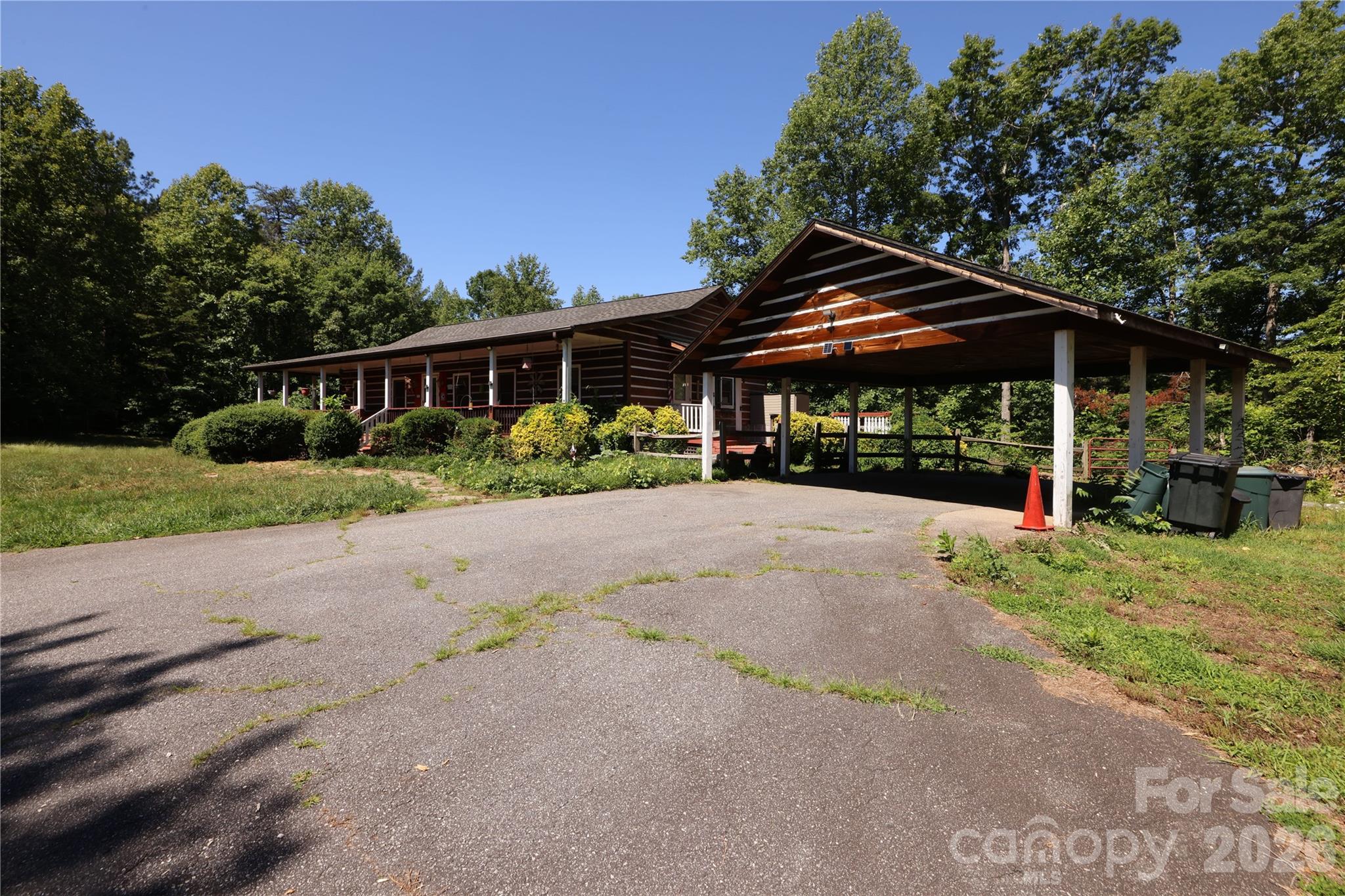 10096 NC 226 S None — Nebo
