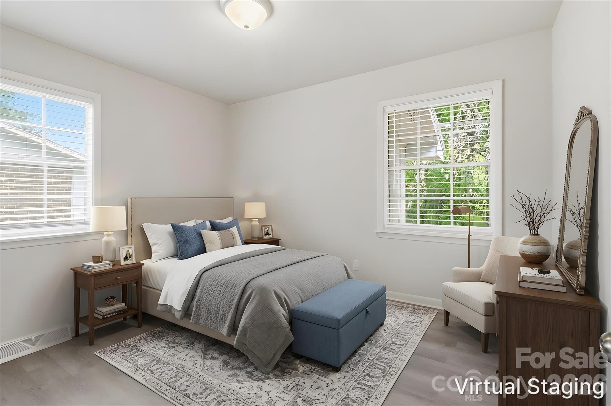 2121 Longleaf Drive — Charlotte
