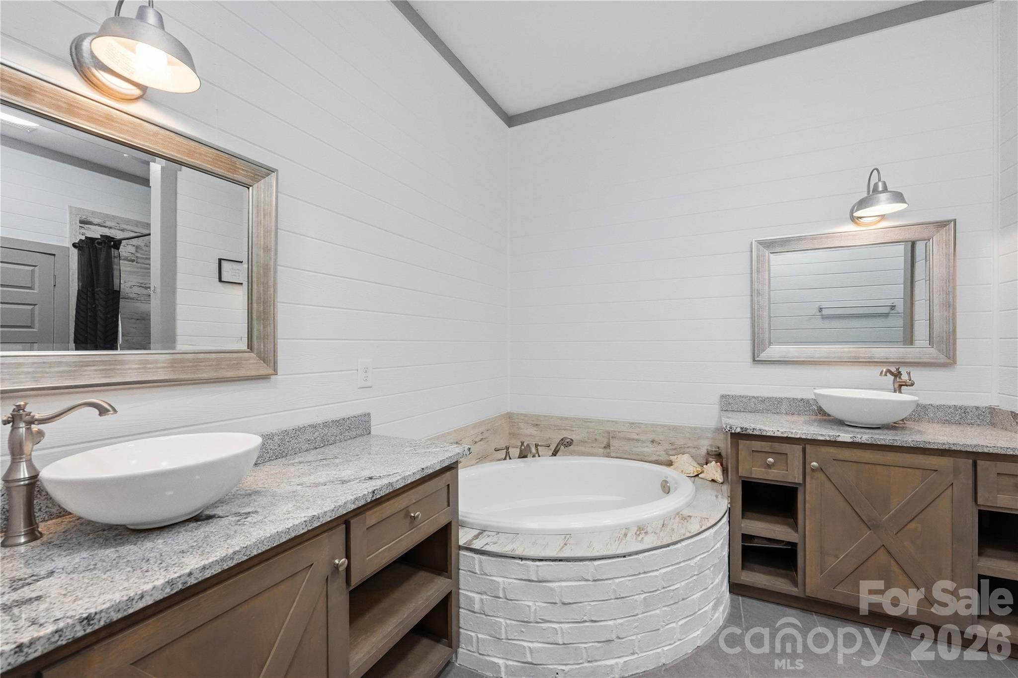 4750 Lazy Lane — Denver