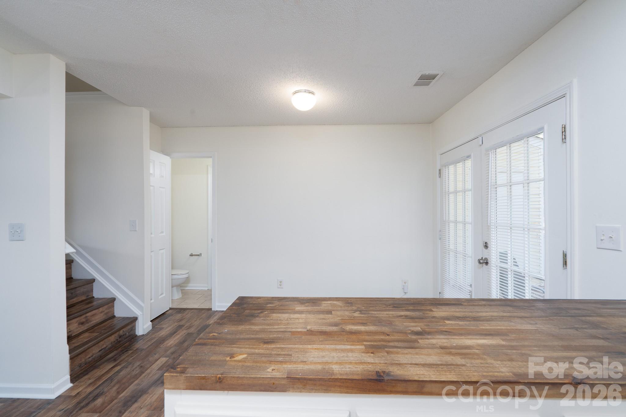 6491 Saint Bernard Way — Charlotte