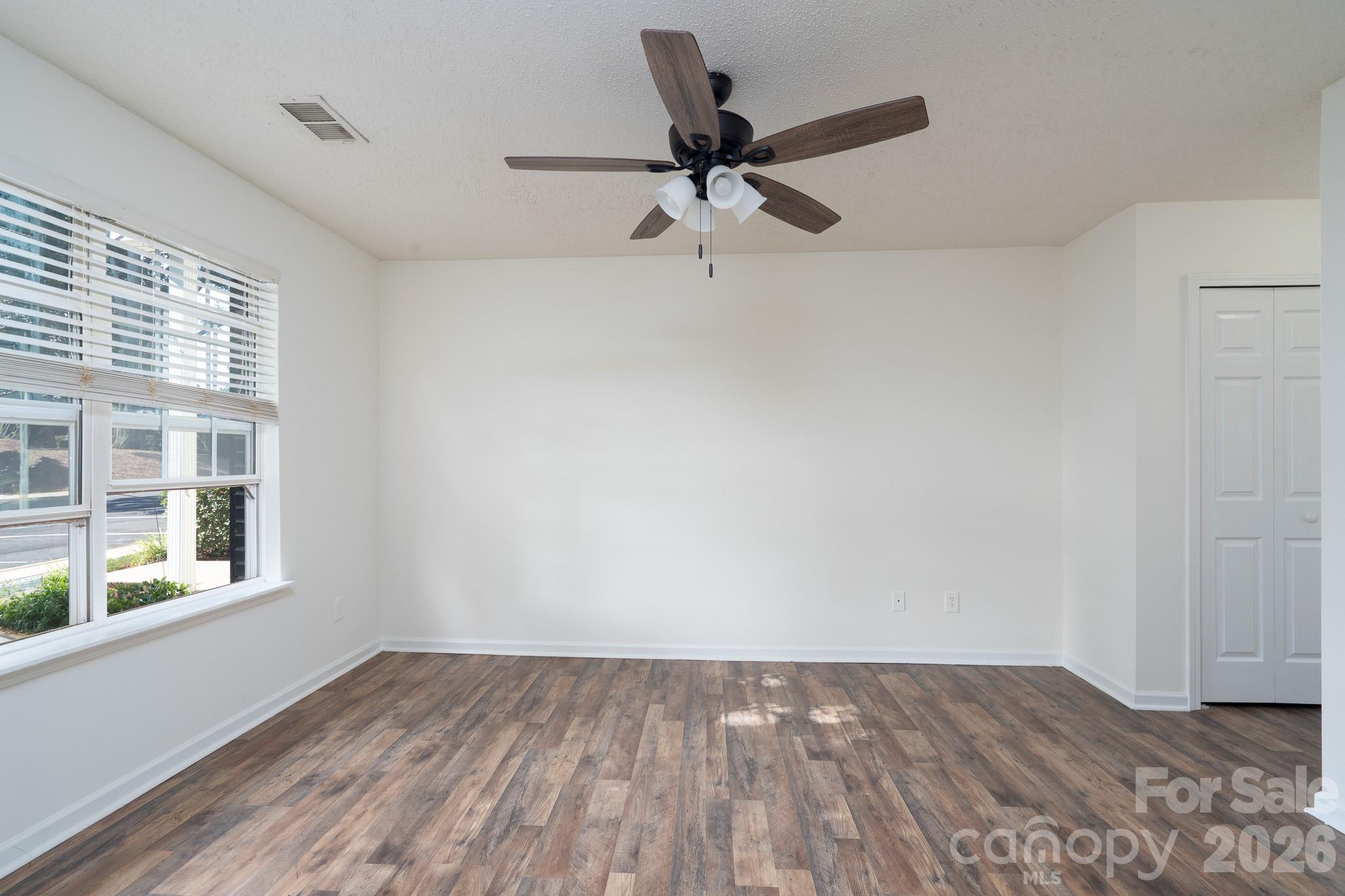 6491 Saint Bernard Way — Charlotte