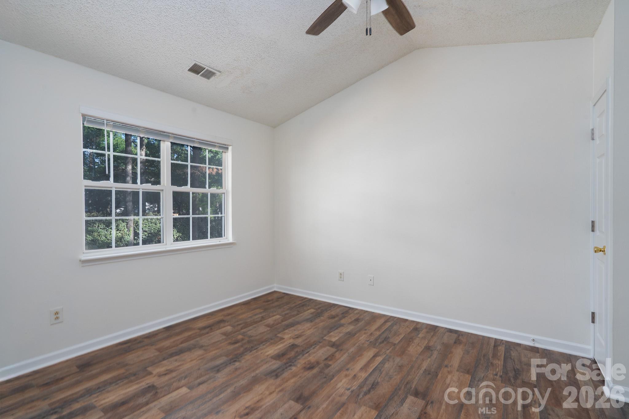 6491 Saint Bernard Way — Charlotte