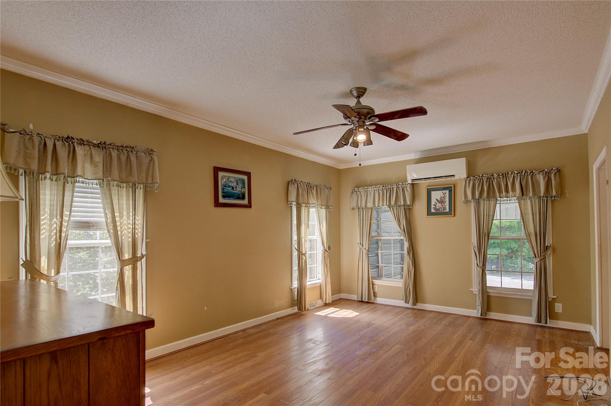 498 Broad Branch Road — Bakersville