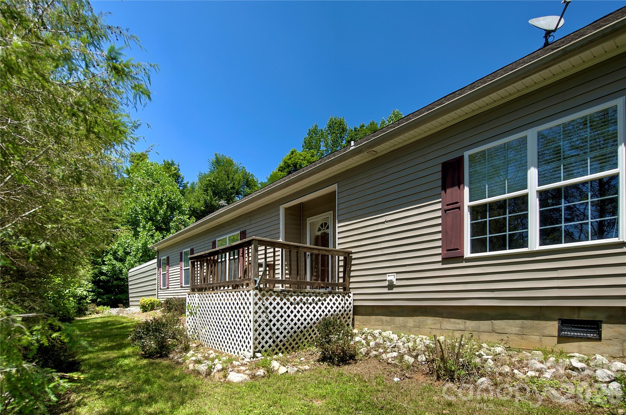 498 Broad Branch Road — Bakersville
