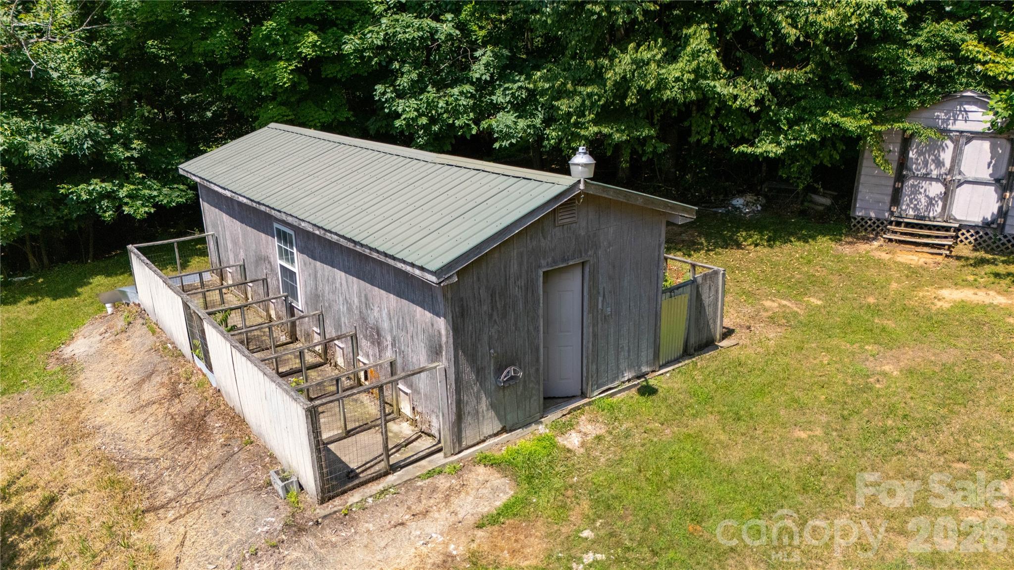498 Broad Branch Road — Bakersville