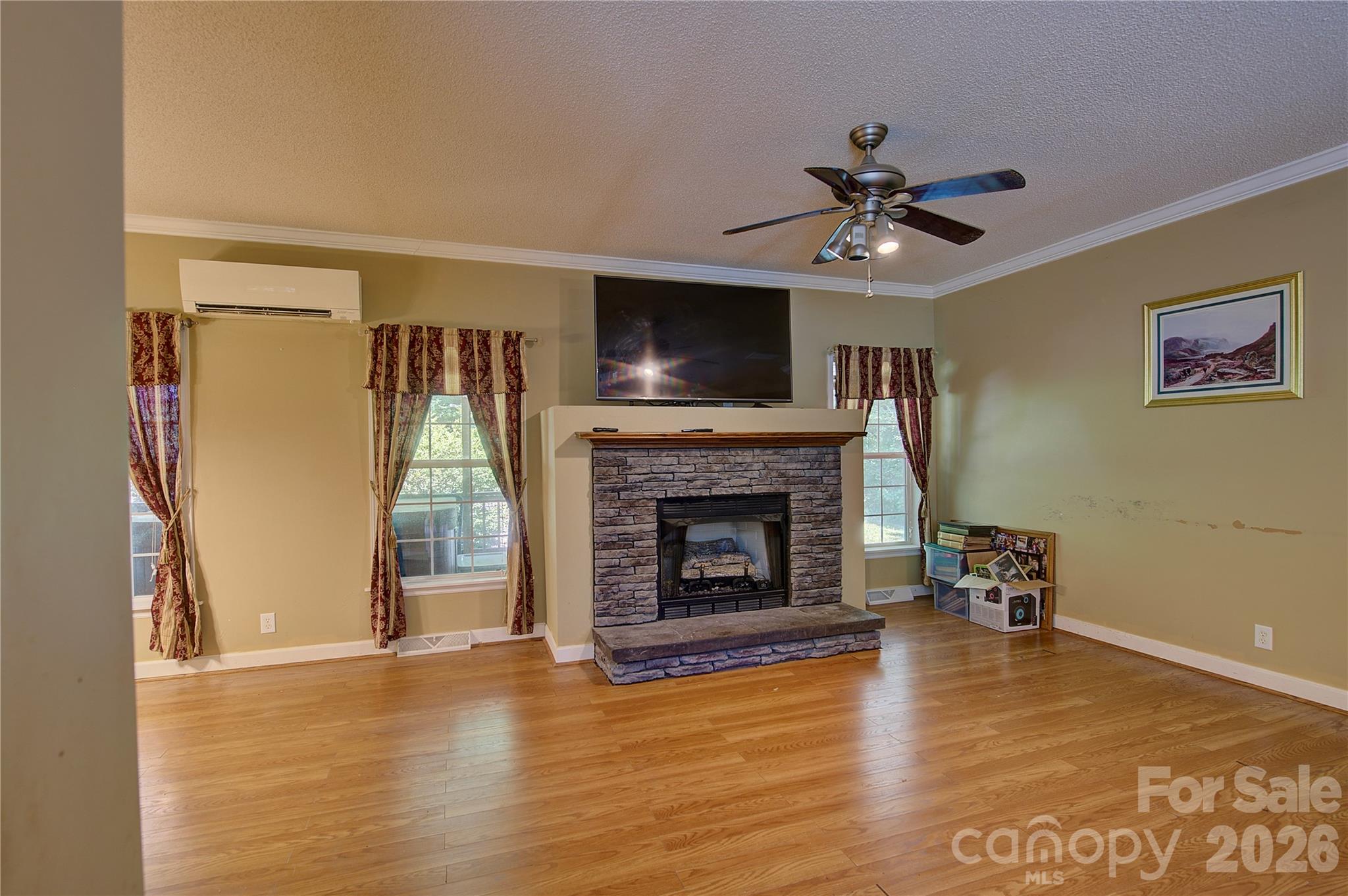 498 Broad Branch Road — Bakersville
