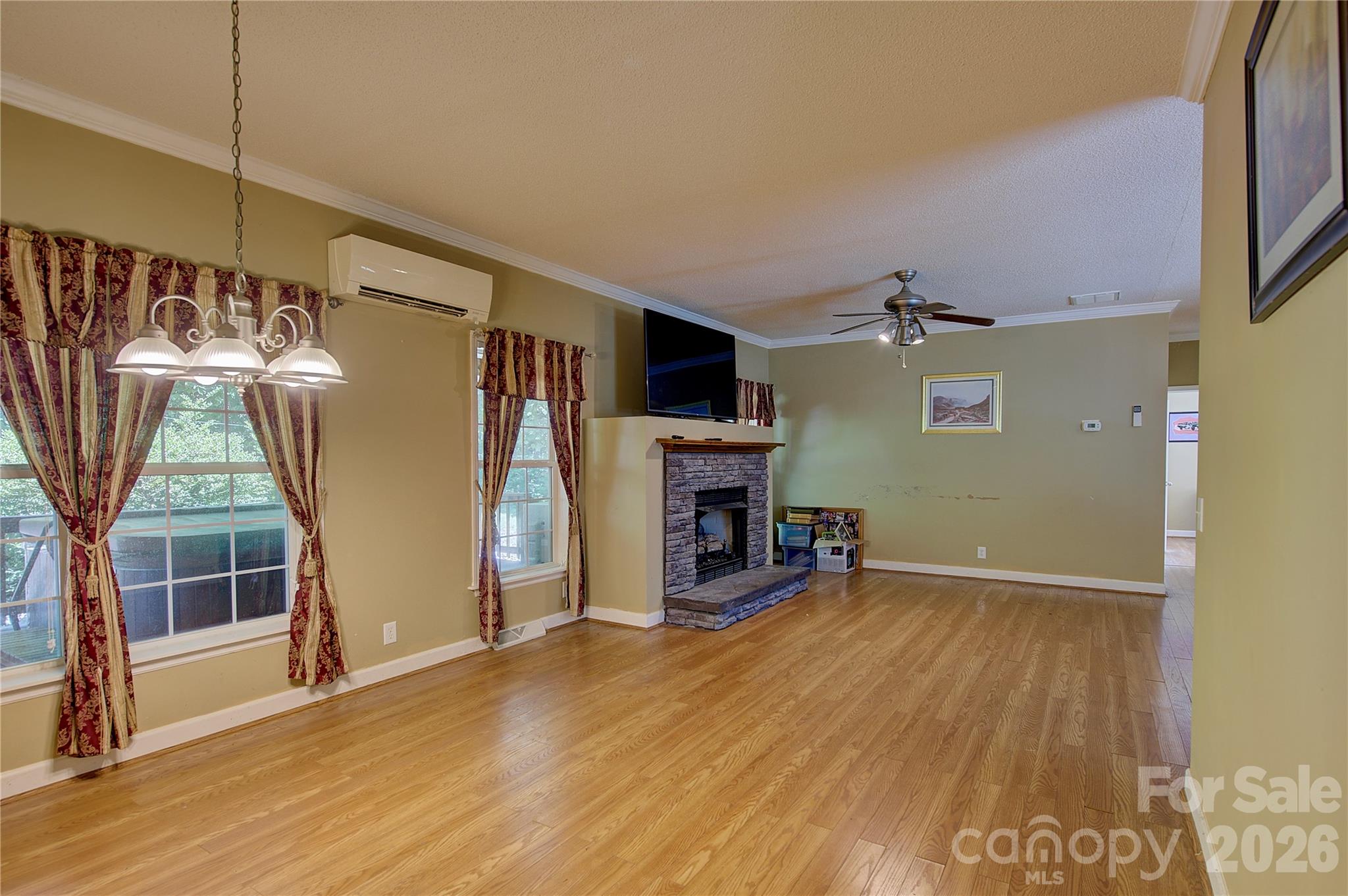 498 Broad Branch Road — Bakersville