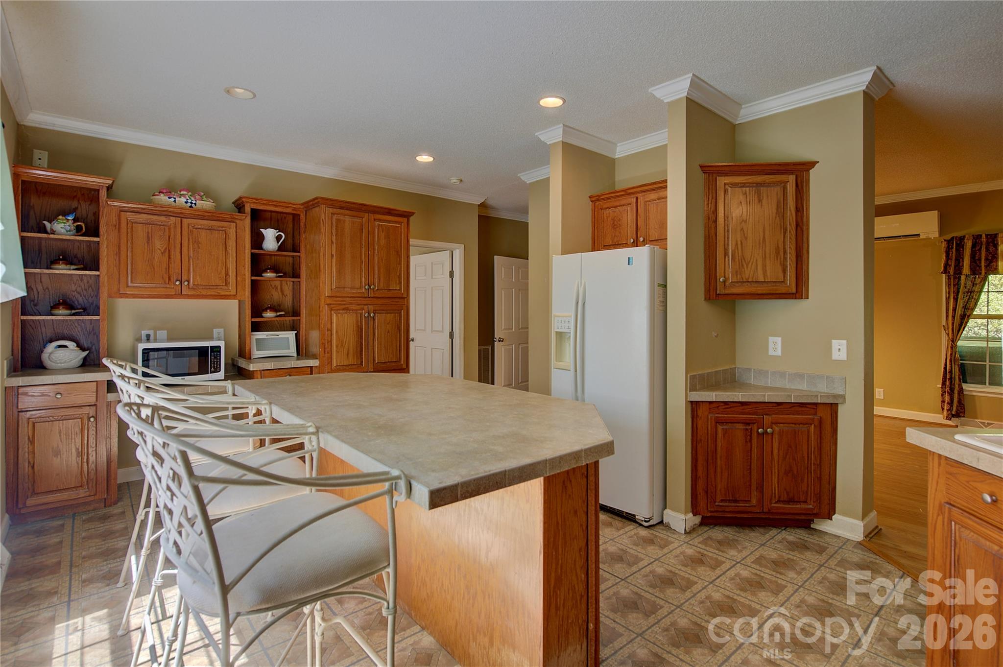 498 Broad Branch Road — Bakersville