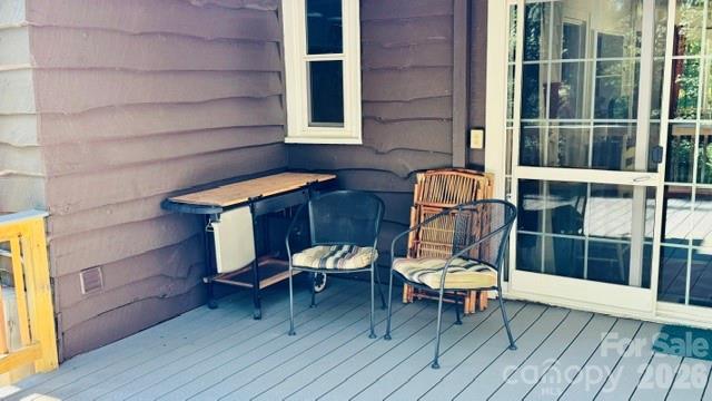 23 Leatherwood Lane — Hendersonville