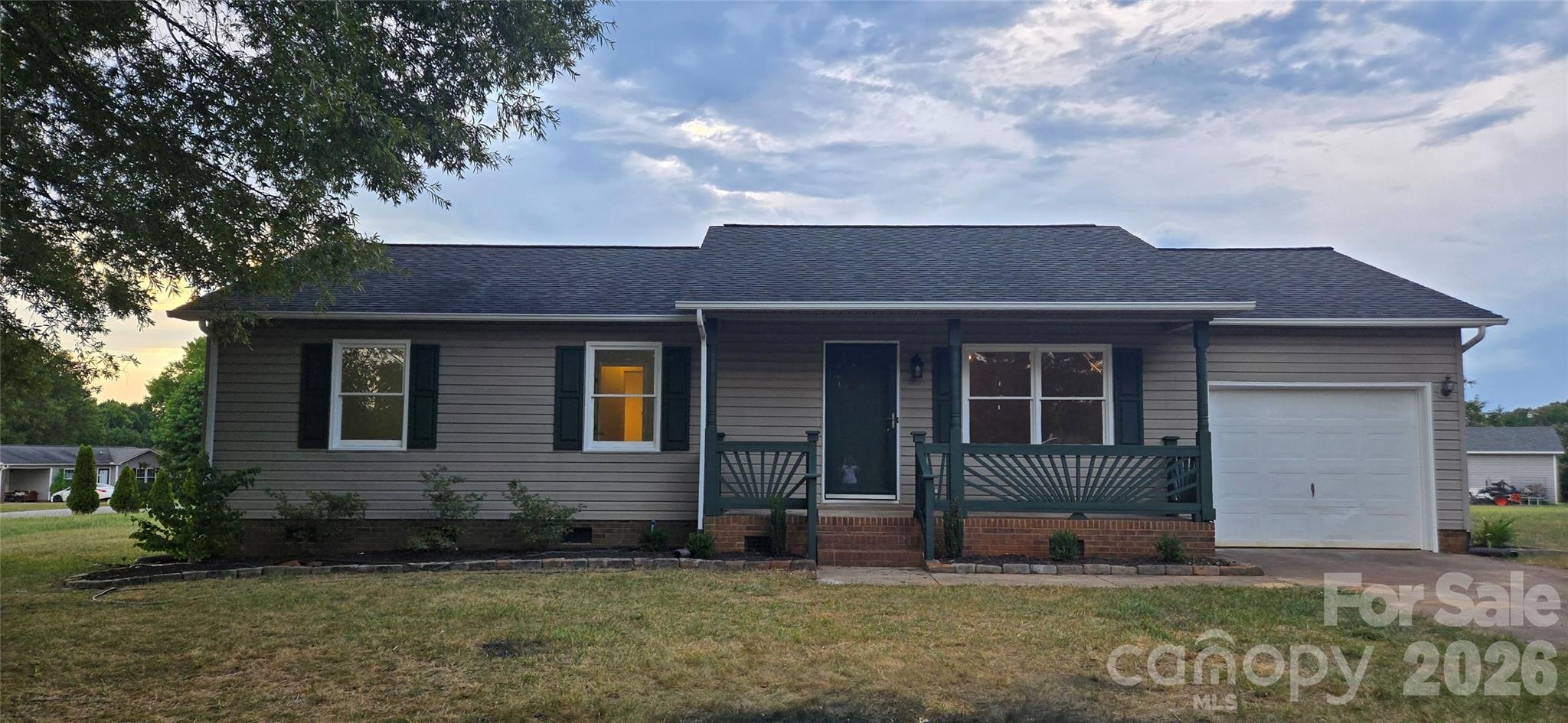 910 Lyndsey Brooke Court — Lincolnton