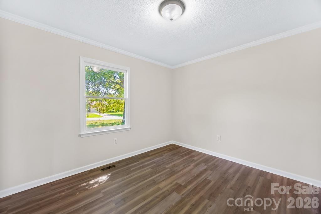 910 Lyndsey Brooke Court — Lincolnton